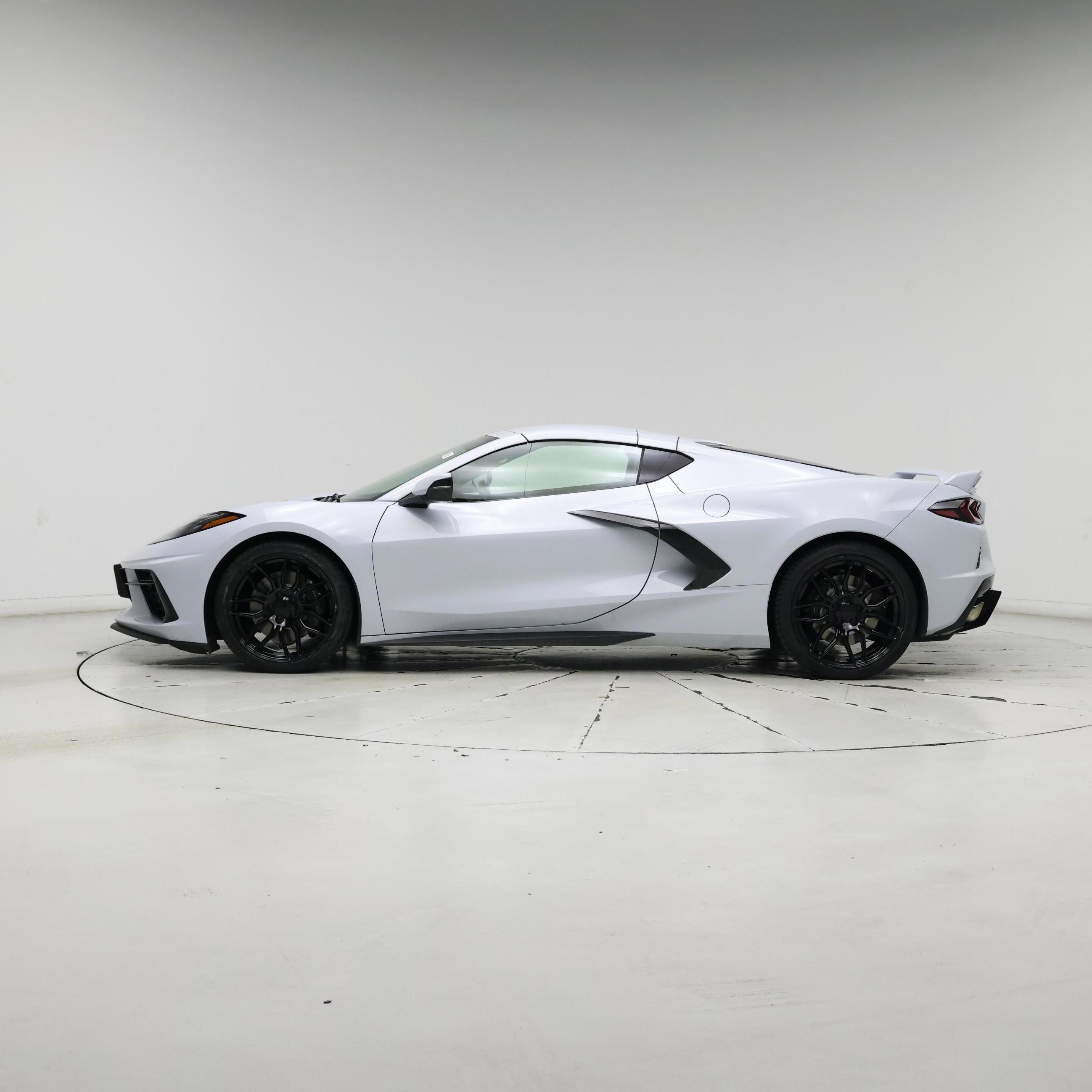 Thumbnail: 2021 Chevrolet Corvette - 3