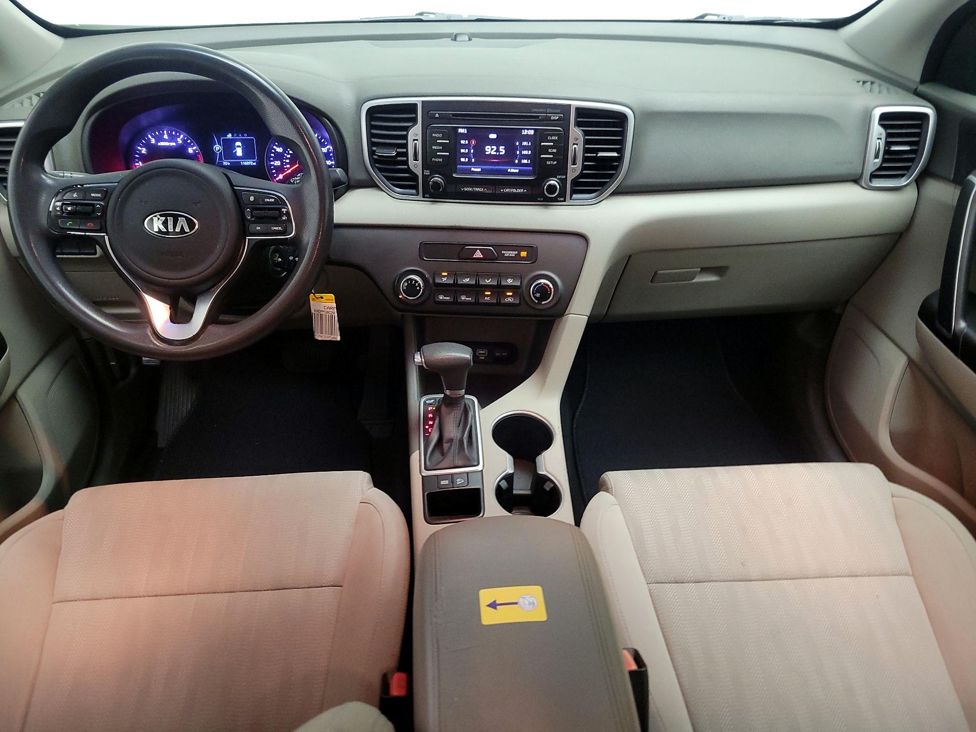 Thumbnail: 2017 Kia Sportage - 9