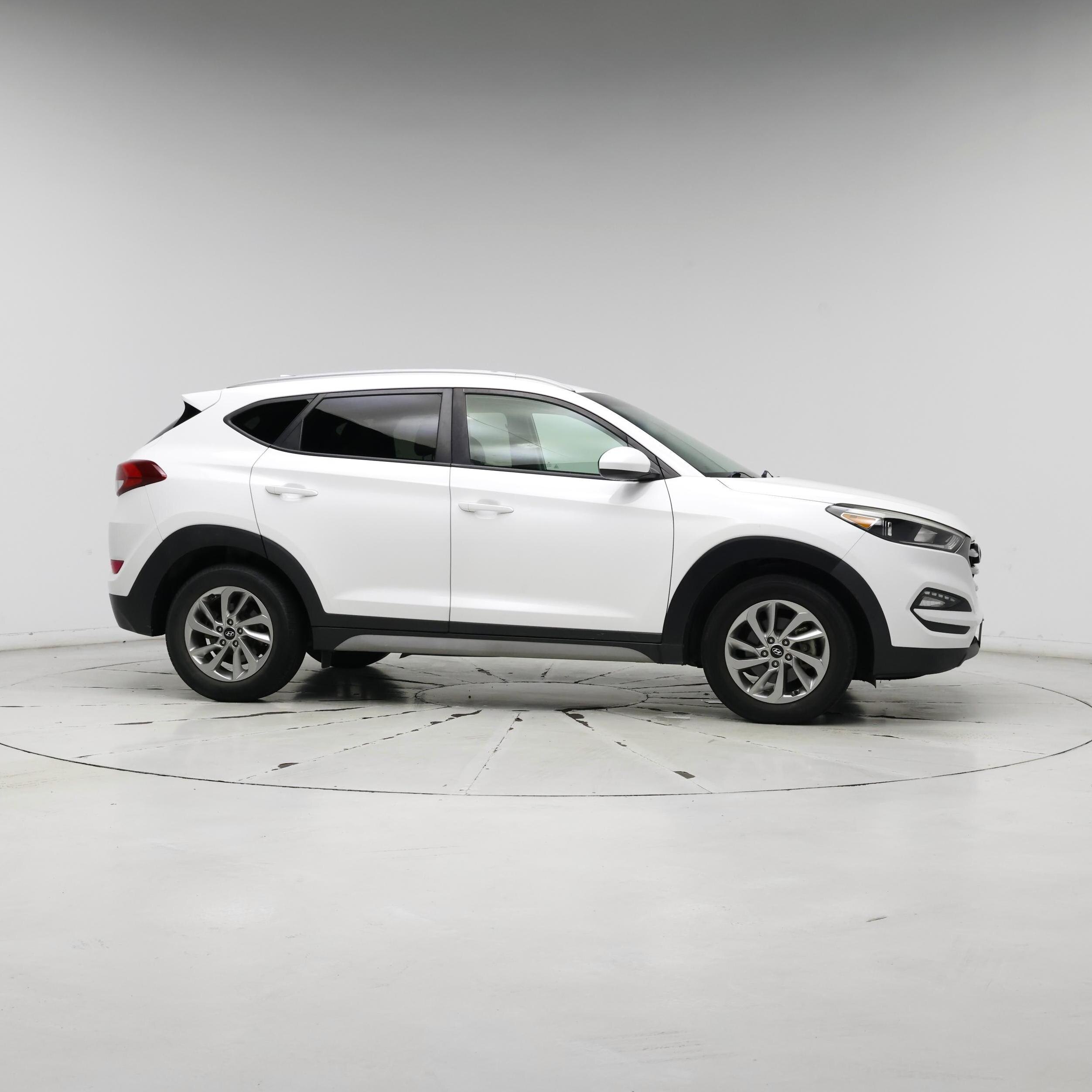 Thumbnail: 2018 Hyundai Tucson - 7