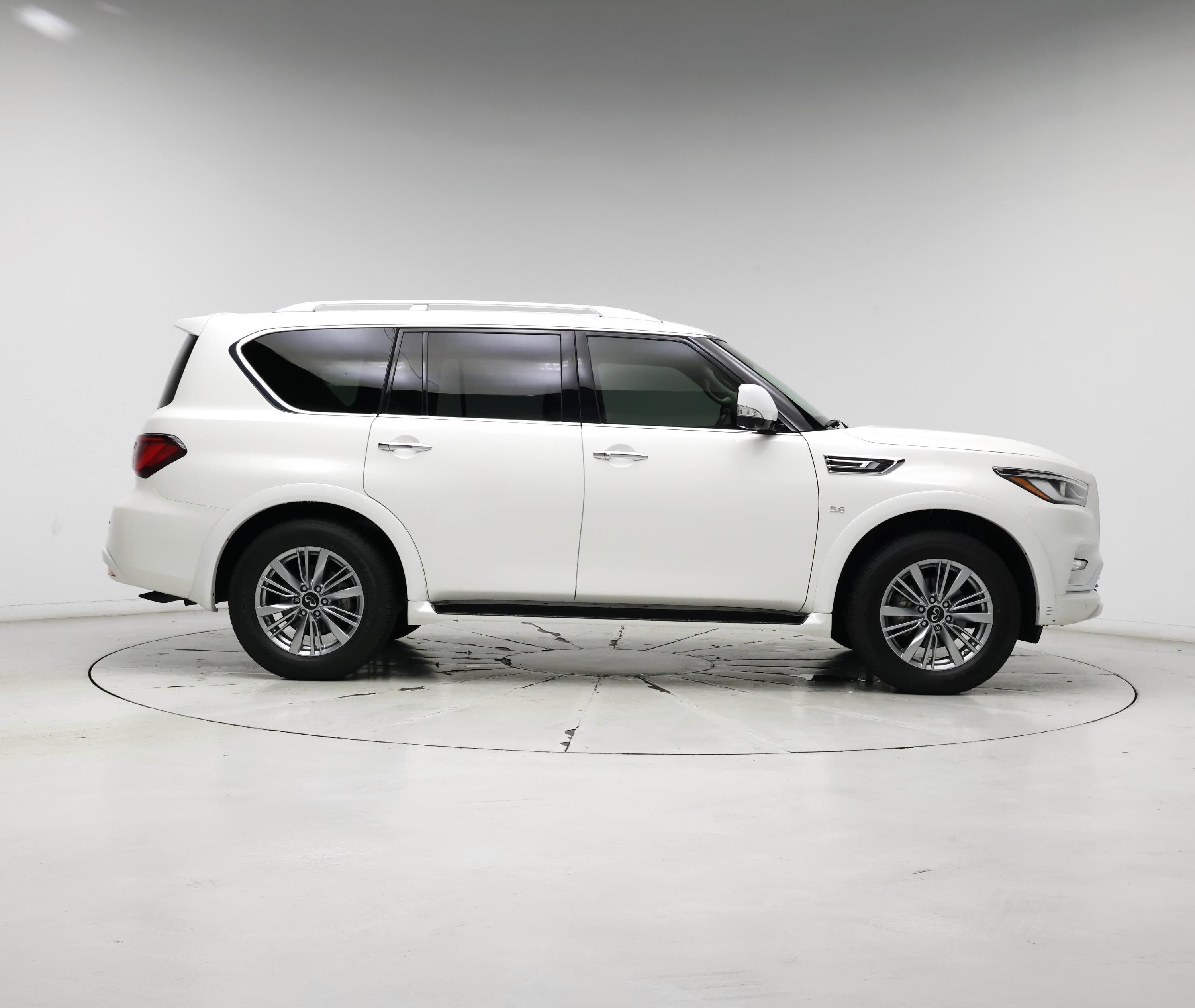 Thumbnail: 2018 INFINITI QX80 - 7