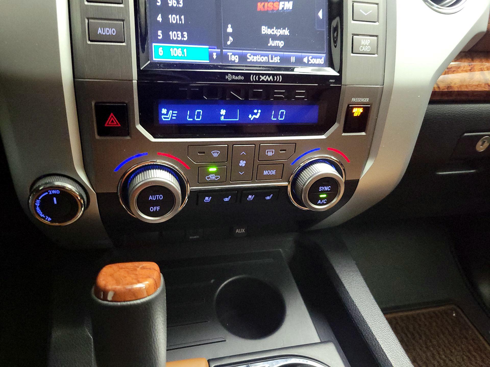 Thumbnail: 2016 Toyota Tundra - 16