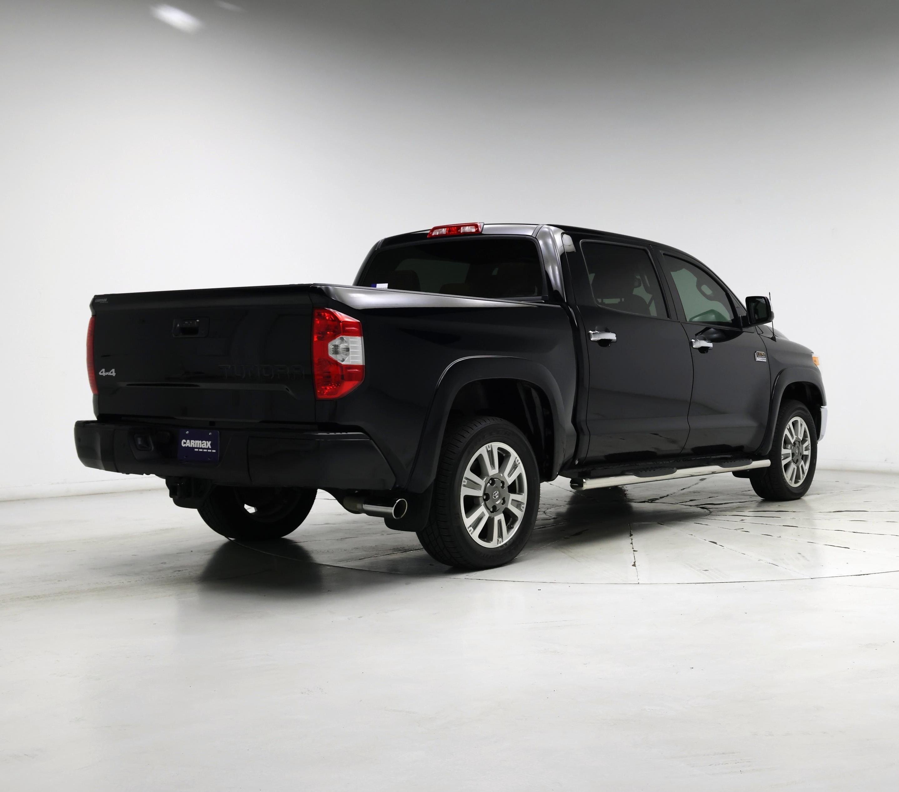 Thumbnail: 2016 Toyota Tundra - 8