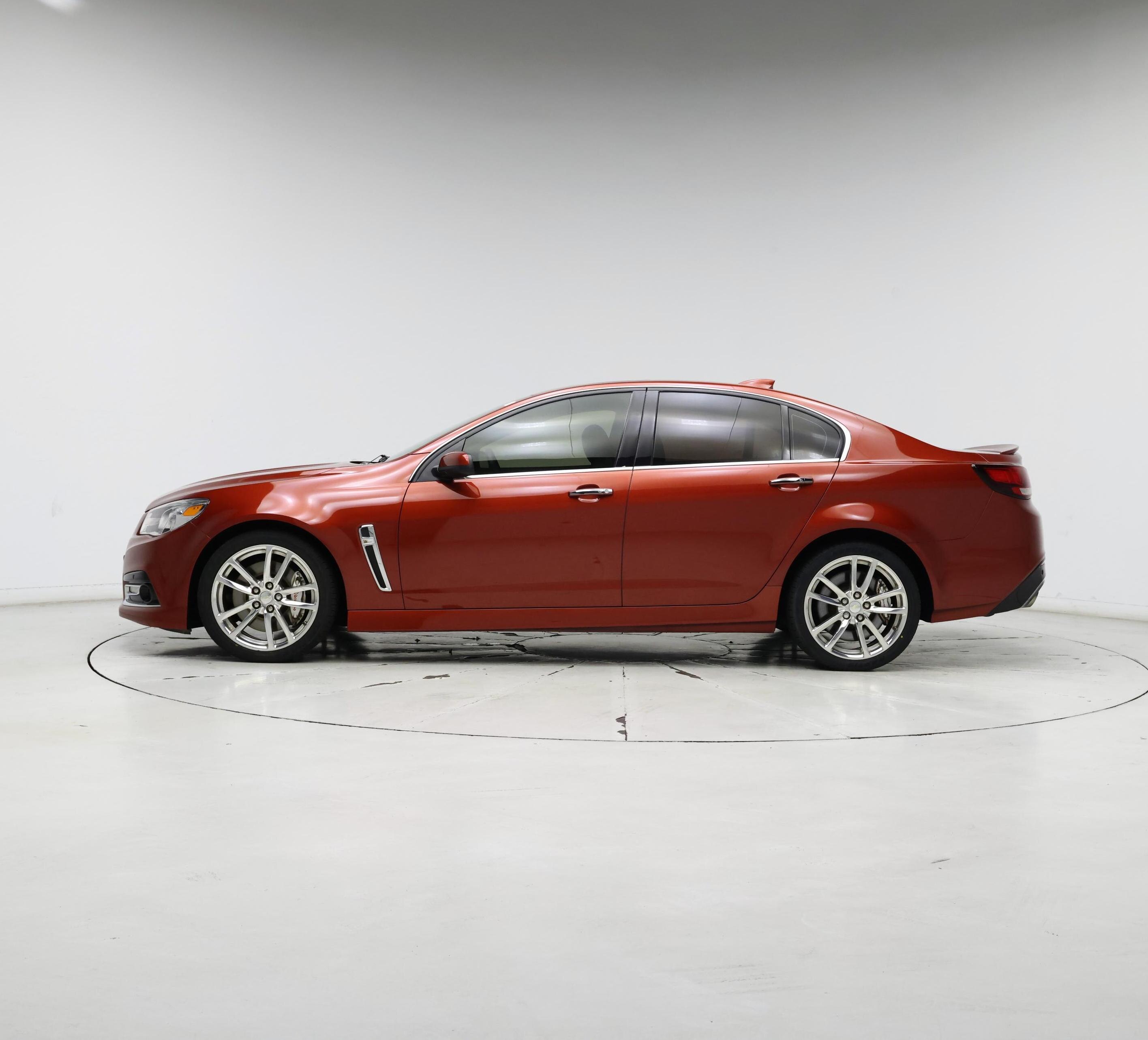 Thumbnail: 2015 Chevrolet  - 3