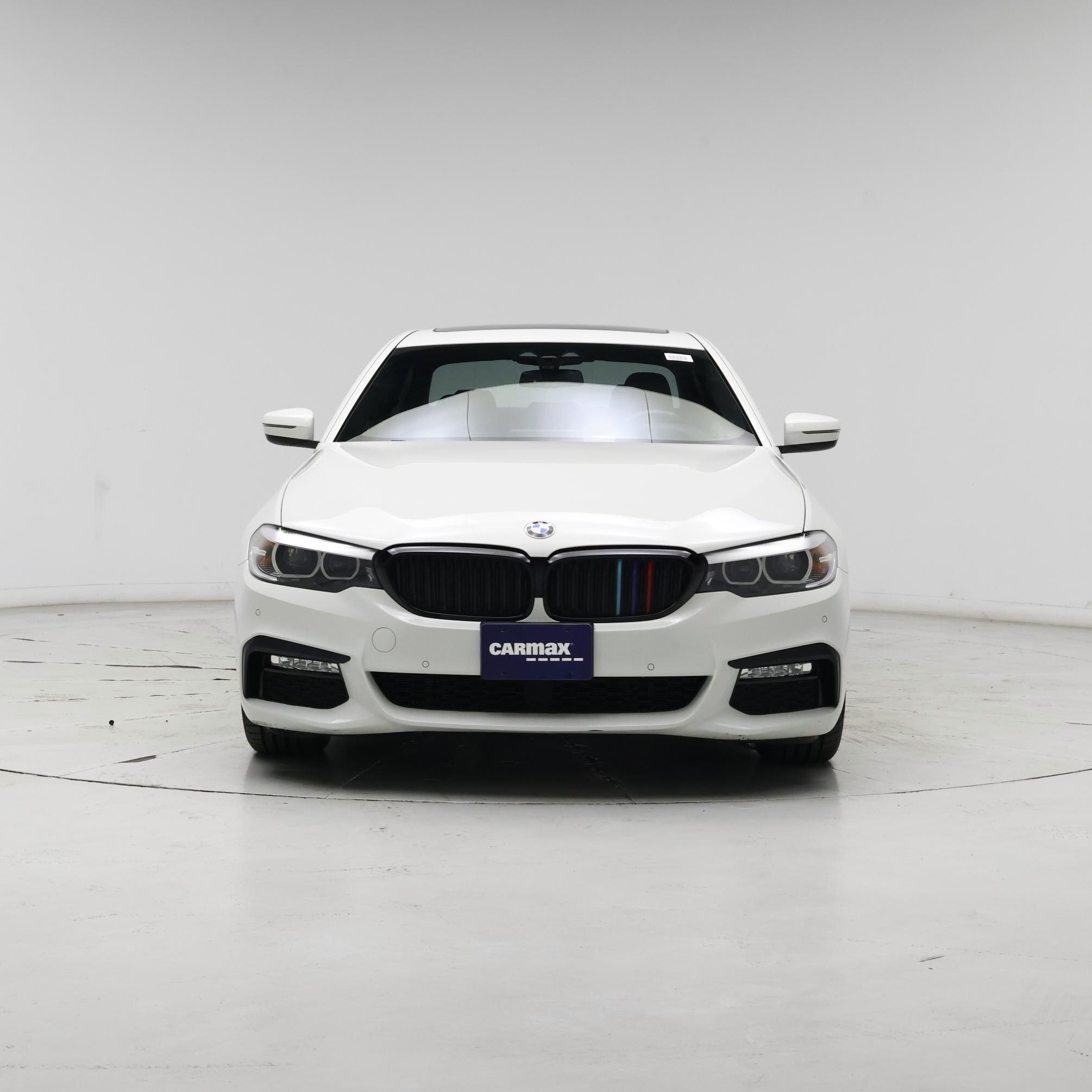 Thumbnail: 2018 BMW 5 Series - 5