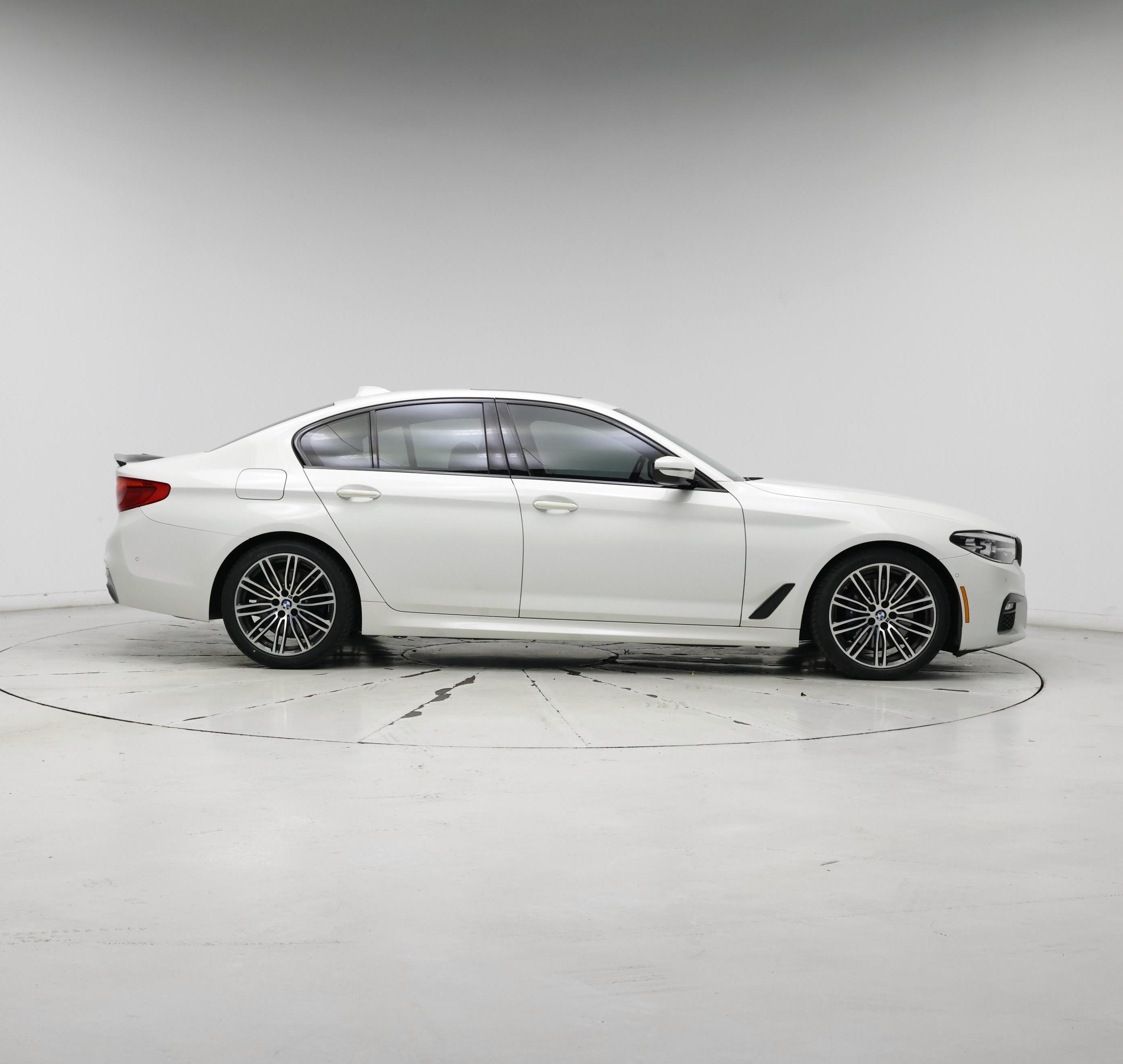 Thumbnail: 2018 BMW 5 Series - 7