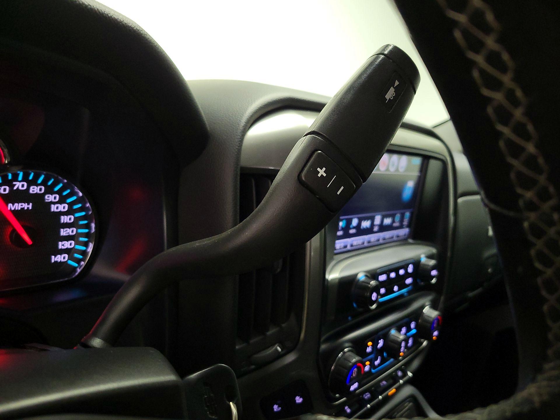 Thumbnail: 2018 Chevrolet Silverado 1500 - 17