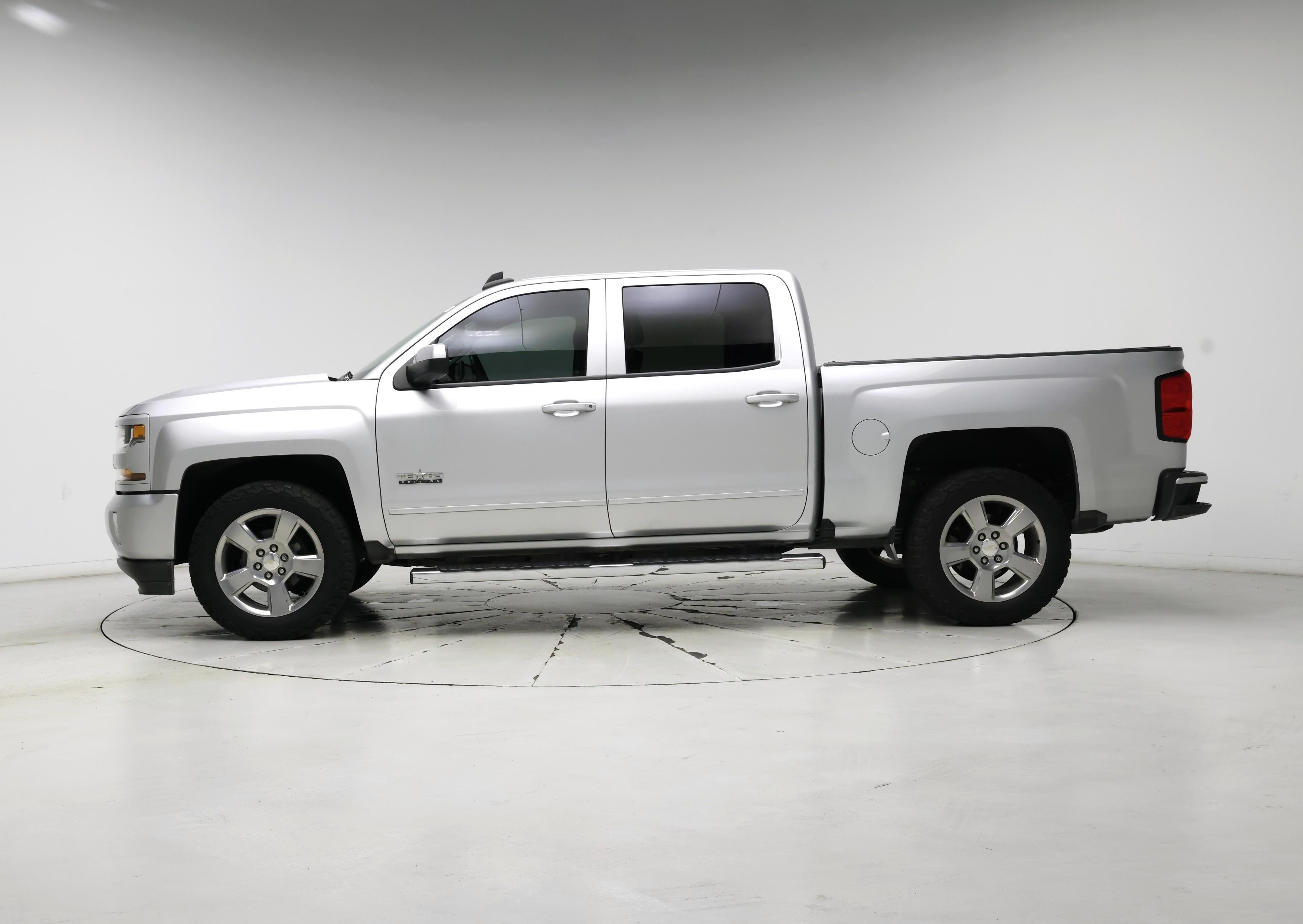 Thumbnail: 2018 Chevrolet Silverado 1500 - 3