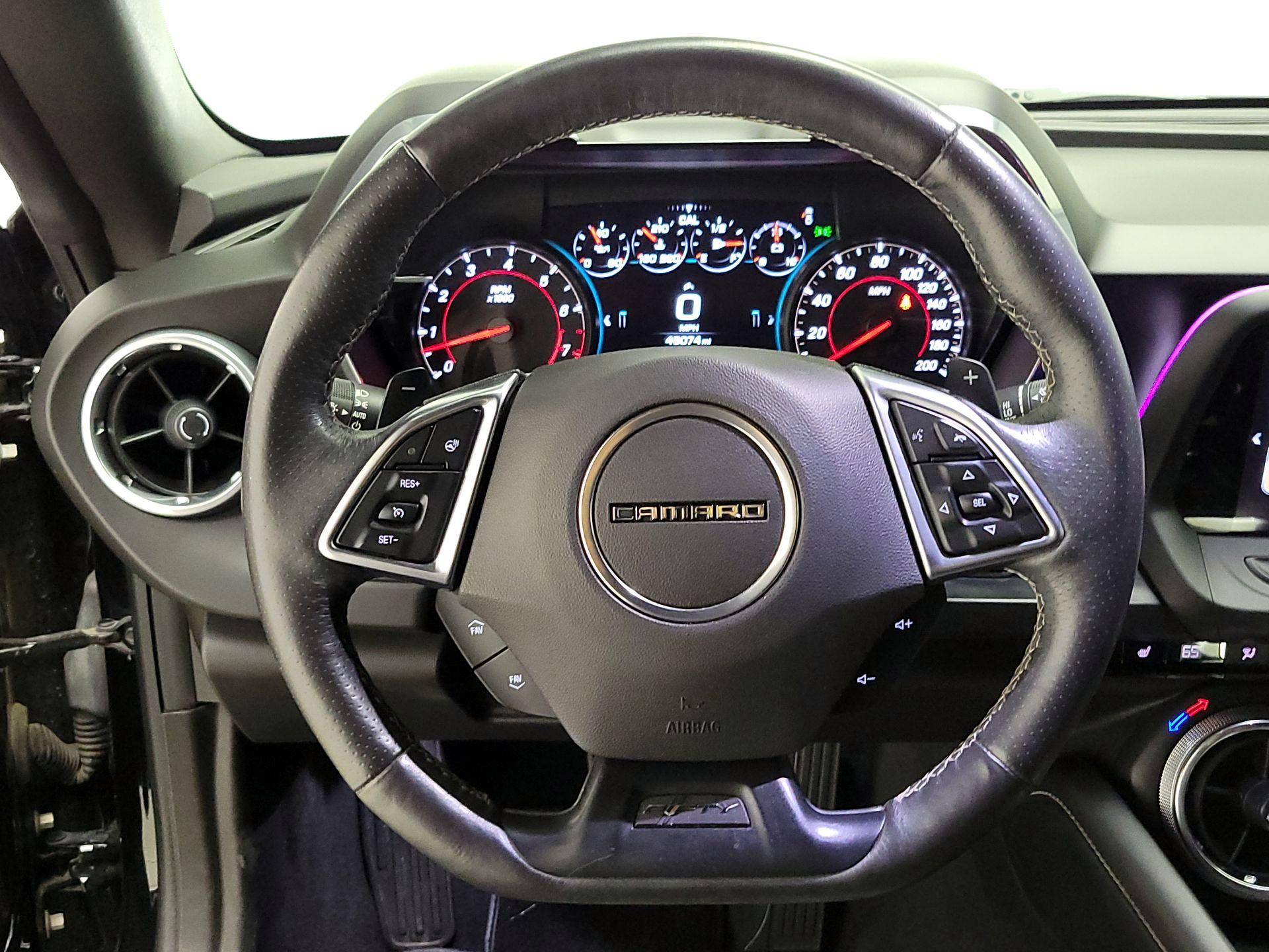 Thumbnail: 2017 Chevrolet Camaro - 10