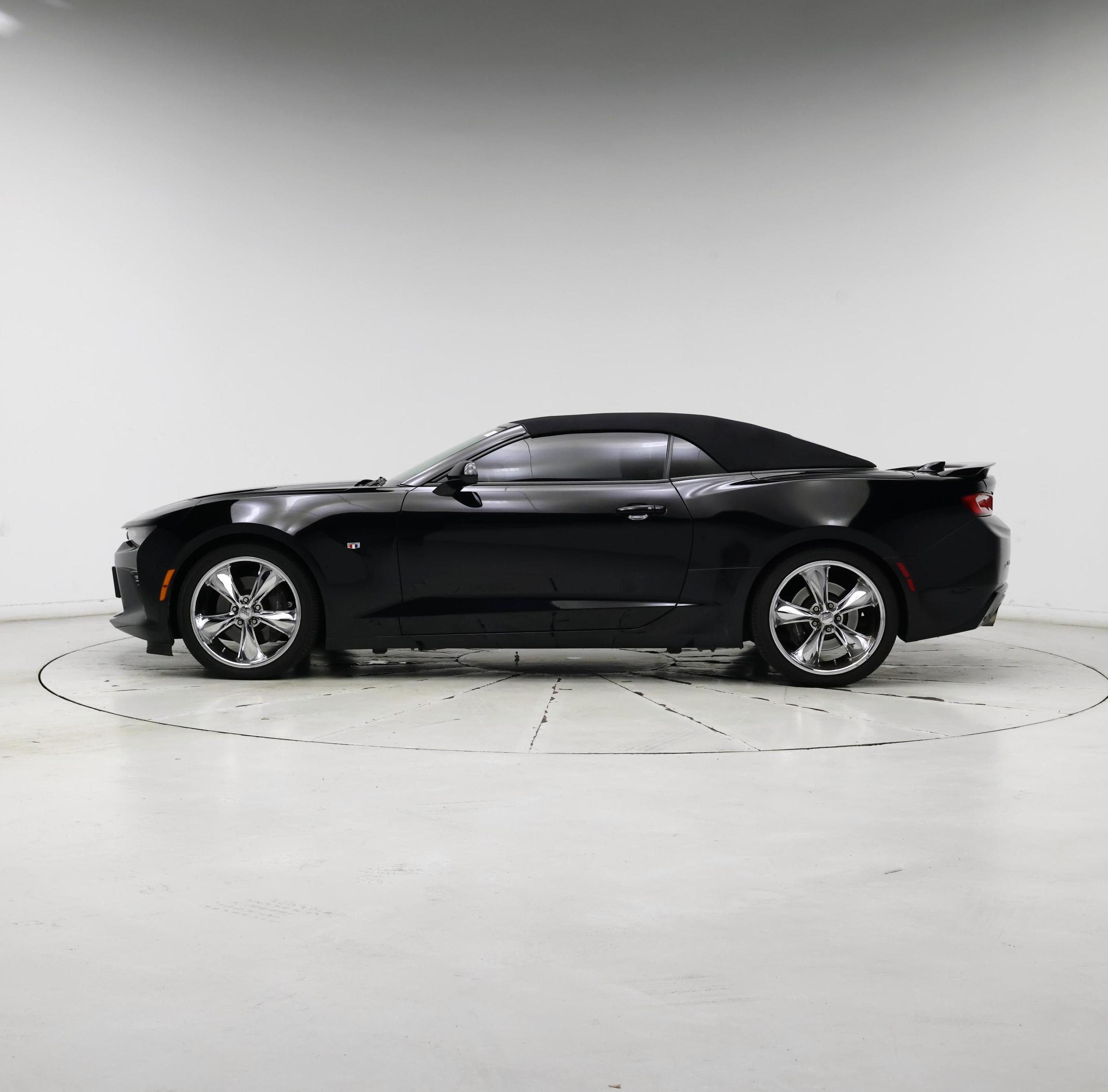 Thumbnail: 2017 Chevrolet Camaro - 3