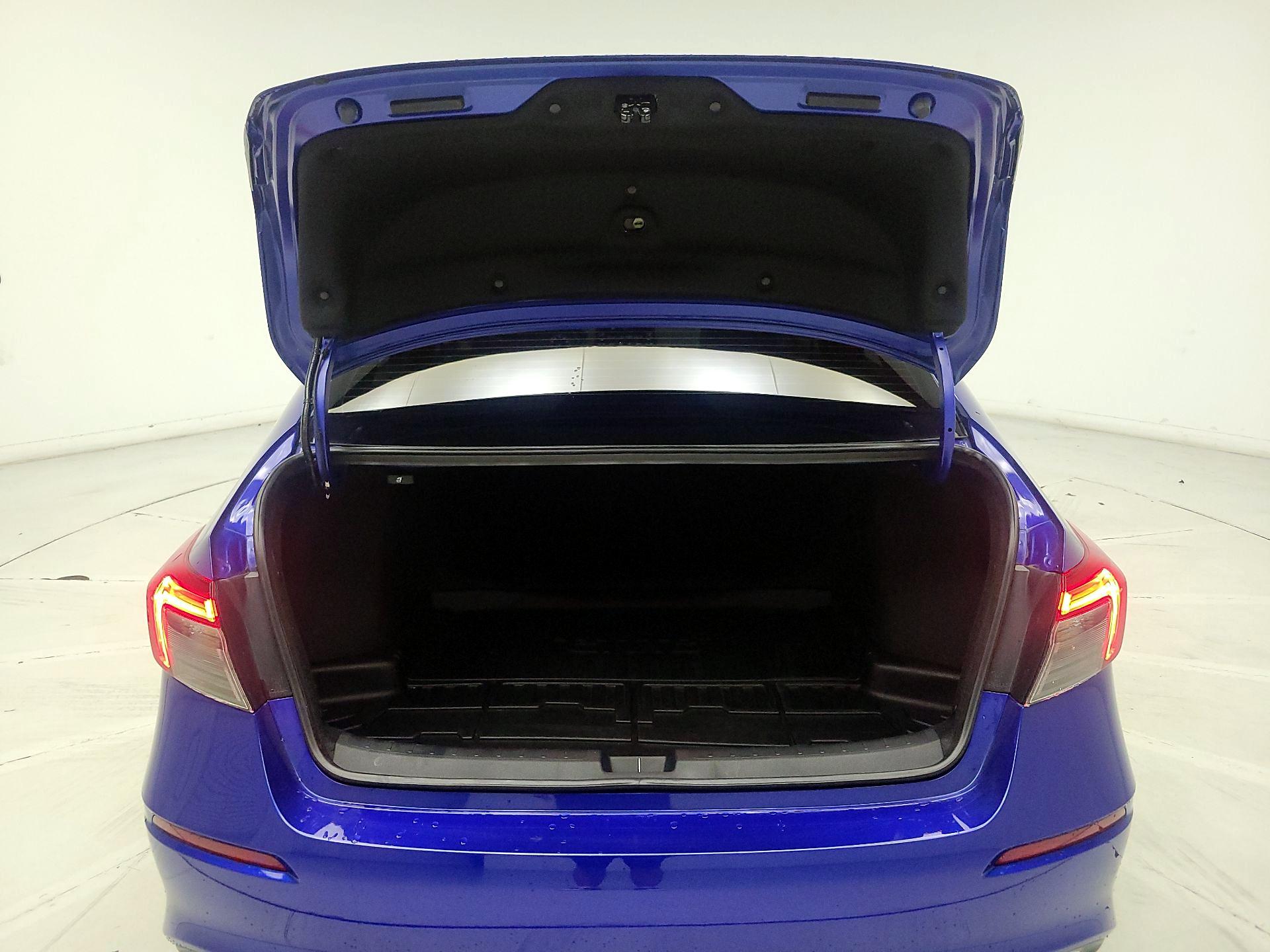 Thumbnail: 2024 Honda Civic - 19