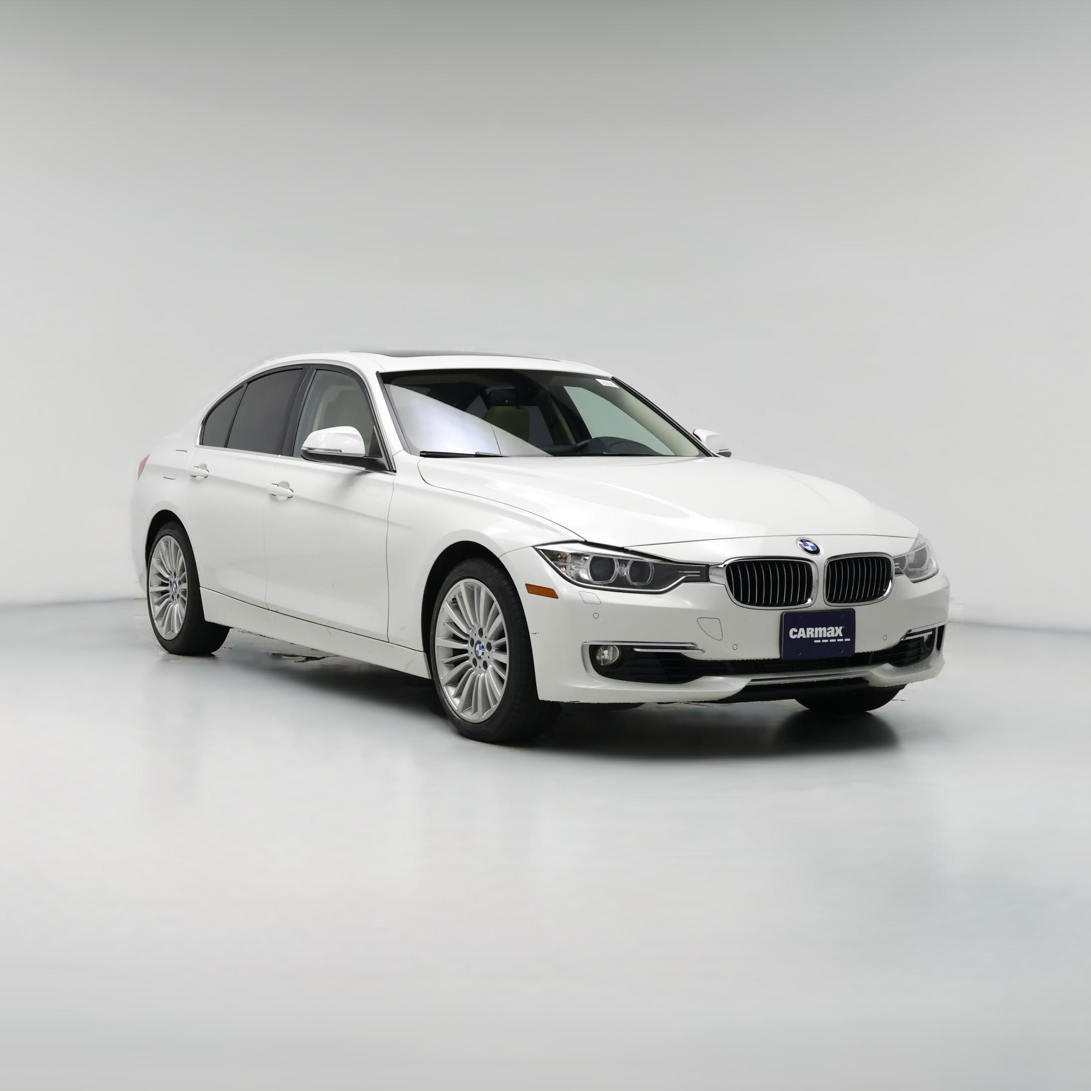 Thumbnail: 2015 BMW 3 Series - 1