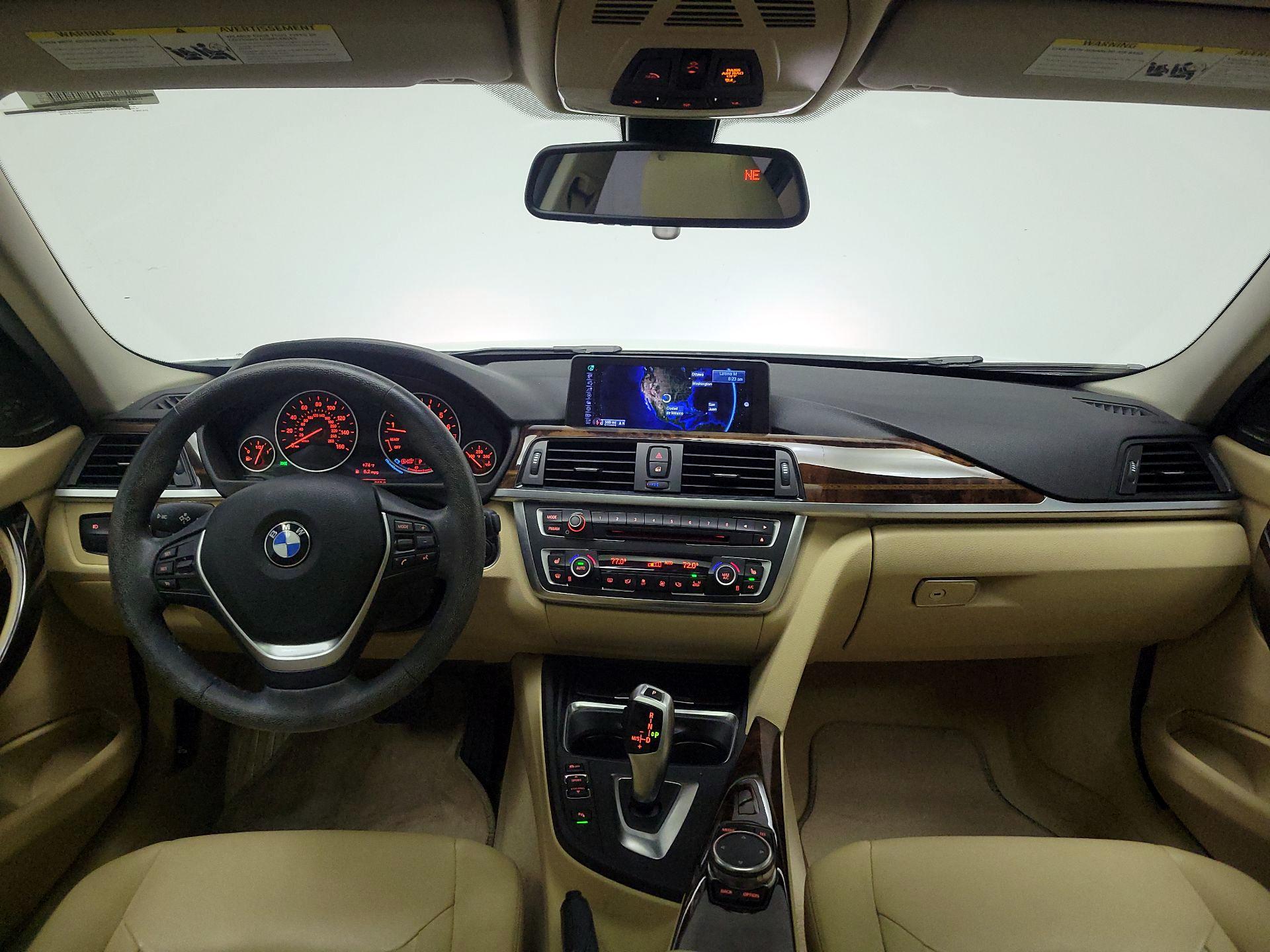 Thumbnail: 2015 BMW 3 Series - 9