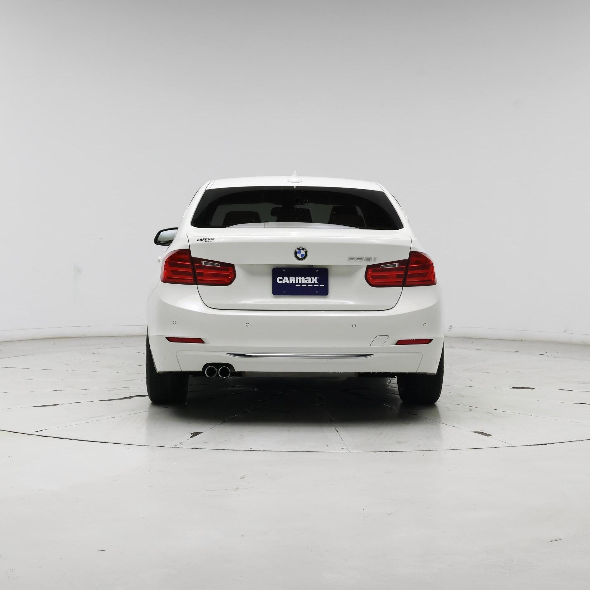 Thumbnail: 2015 BMW 3 Series - 6
