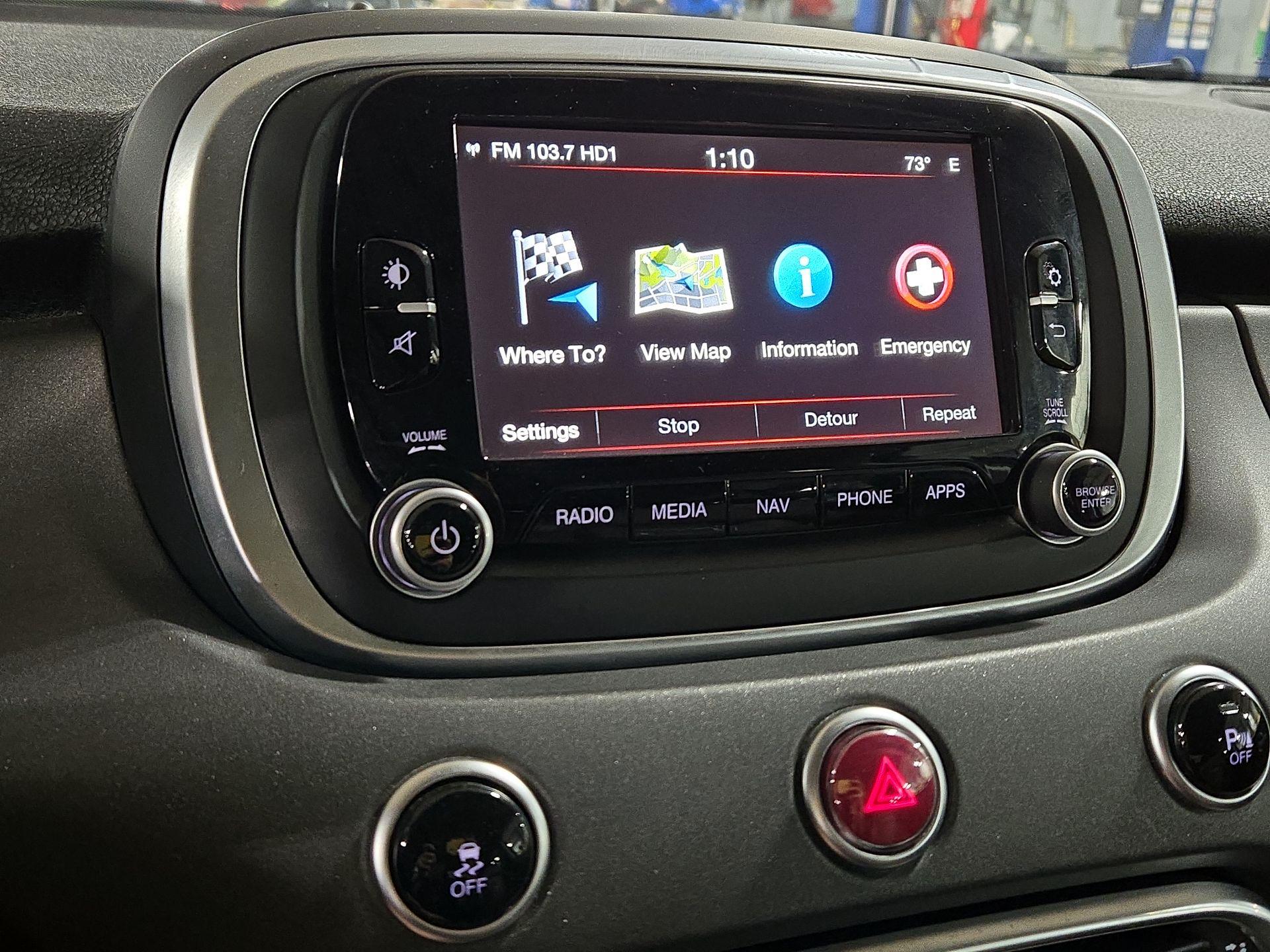 Thumbnail: 2016 Fiat 500X - 14