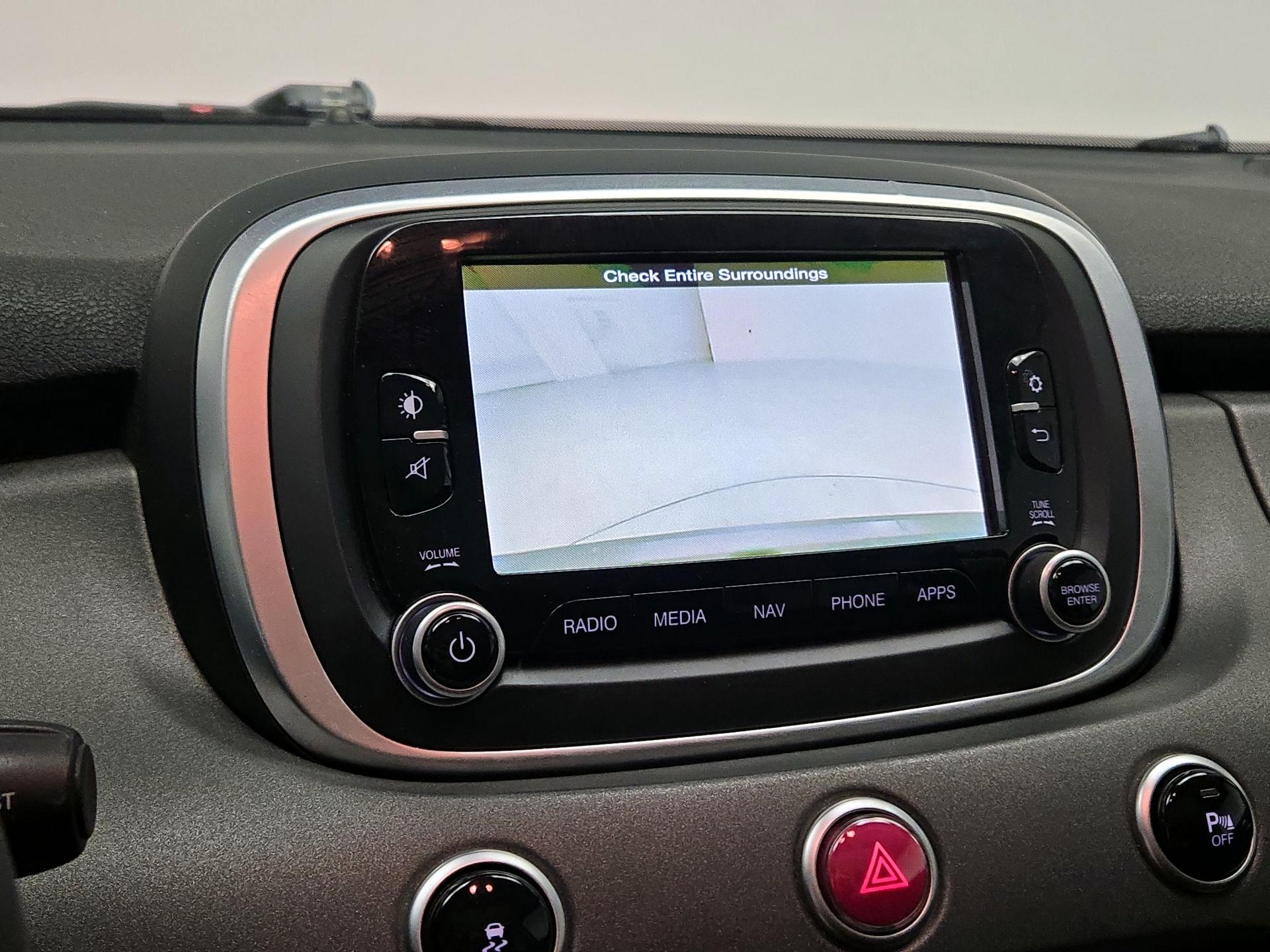 Thumbnail: 2016 Fiat 500X - 15