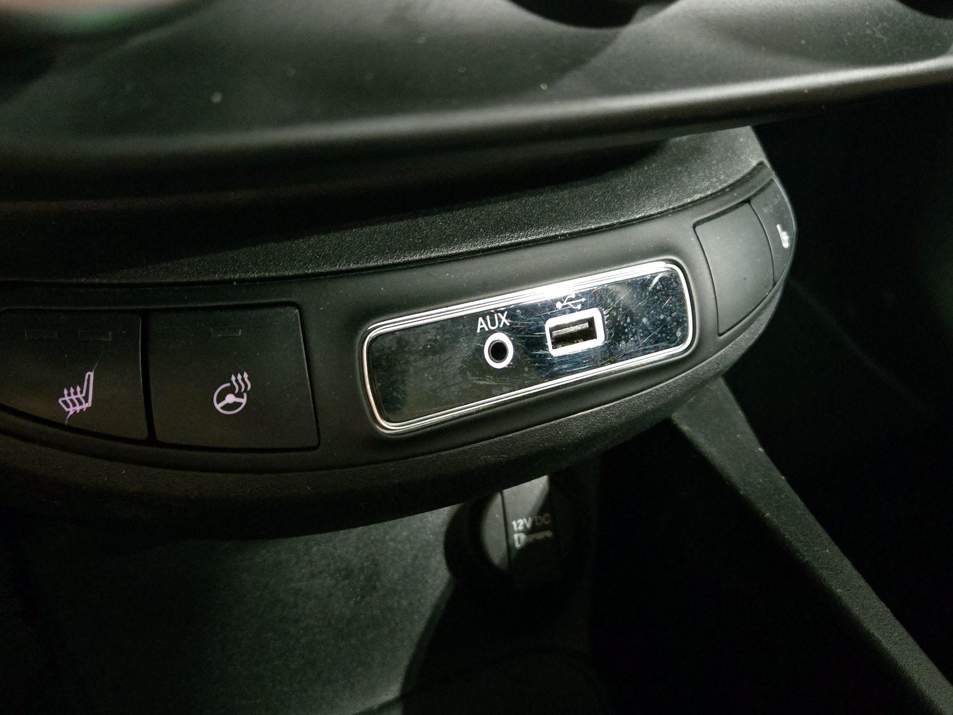 Thumbnail: 2016 Fiat 500X - 19