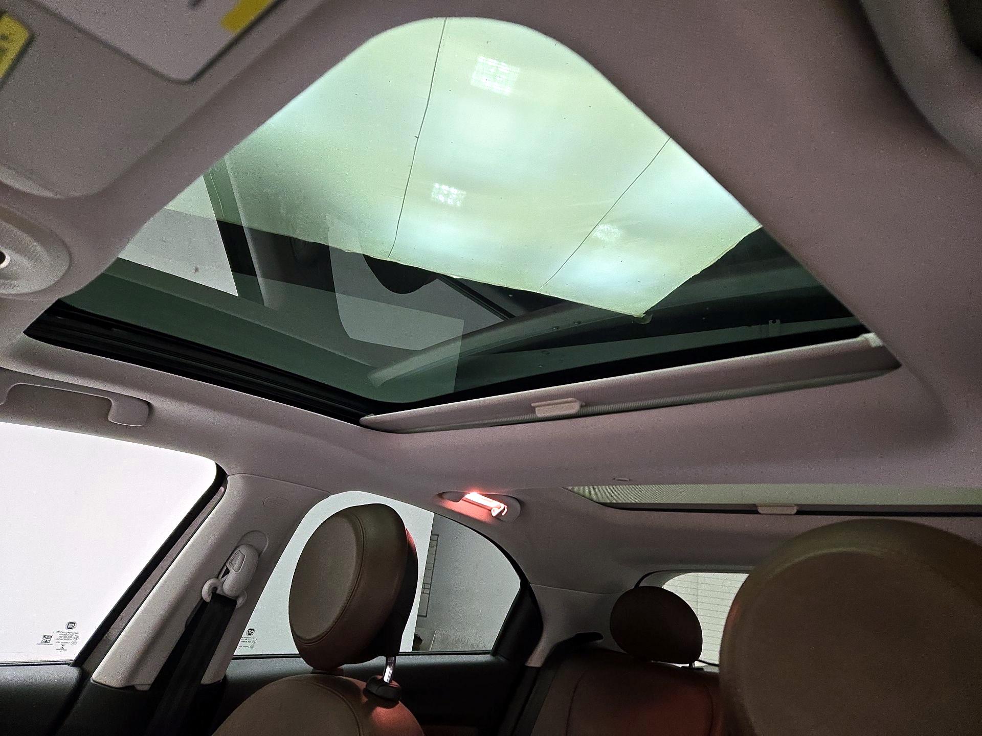 Thumbnail: 2016 Fiat 500X - 20