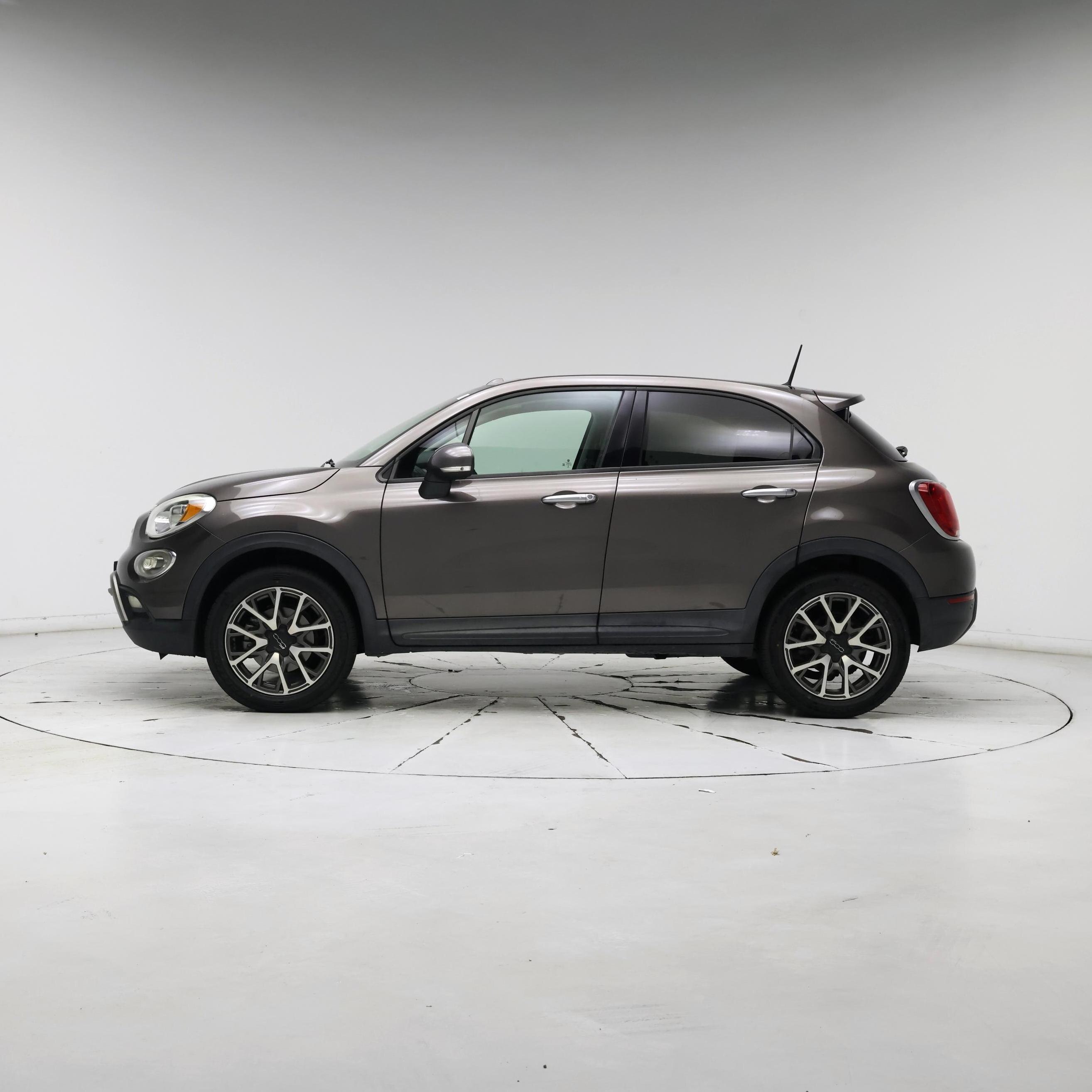 Thumbnail: 2016 Fiat 500X - 3