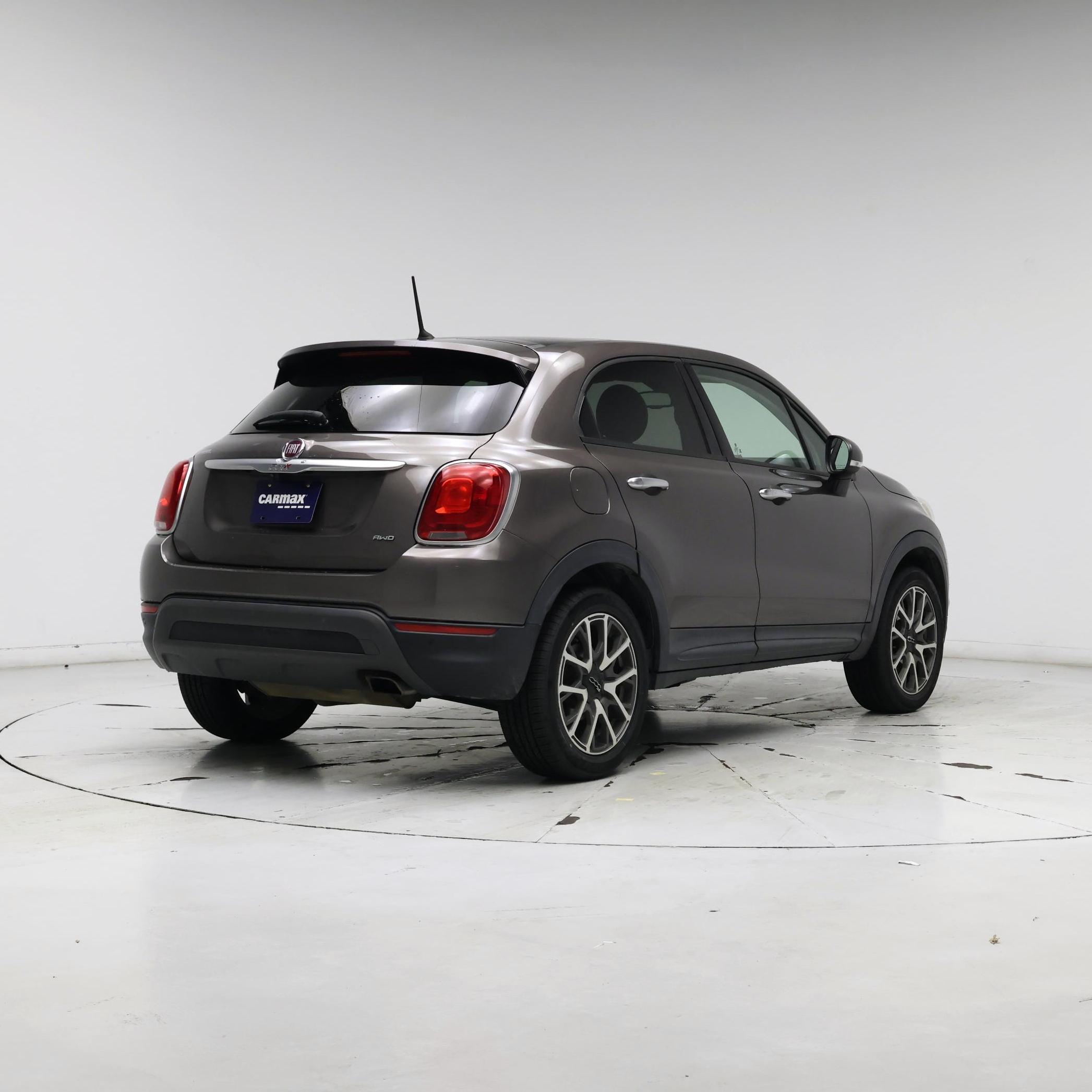 Thumbnail: 2016 Fiat 500X - 8