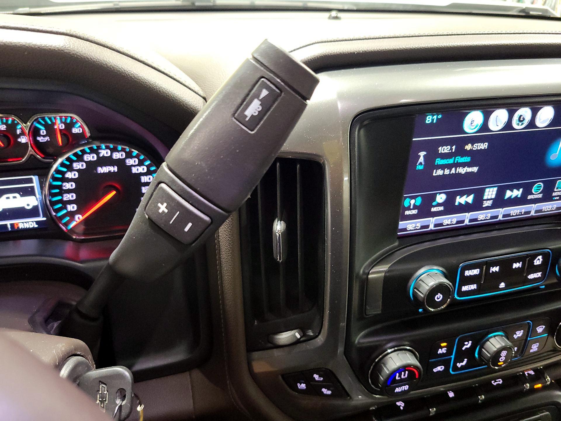 Thumbnail: 2018 Chevrolet Silverado 1500 - 17
