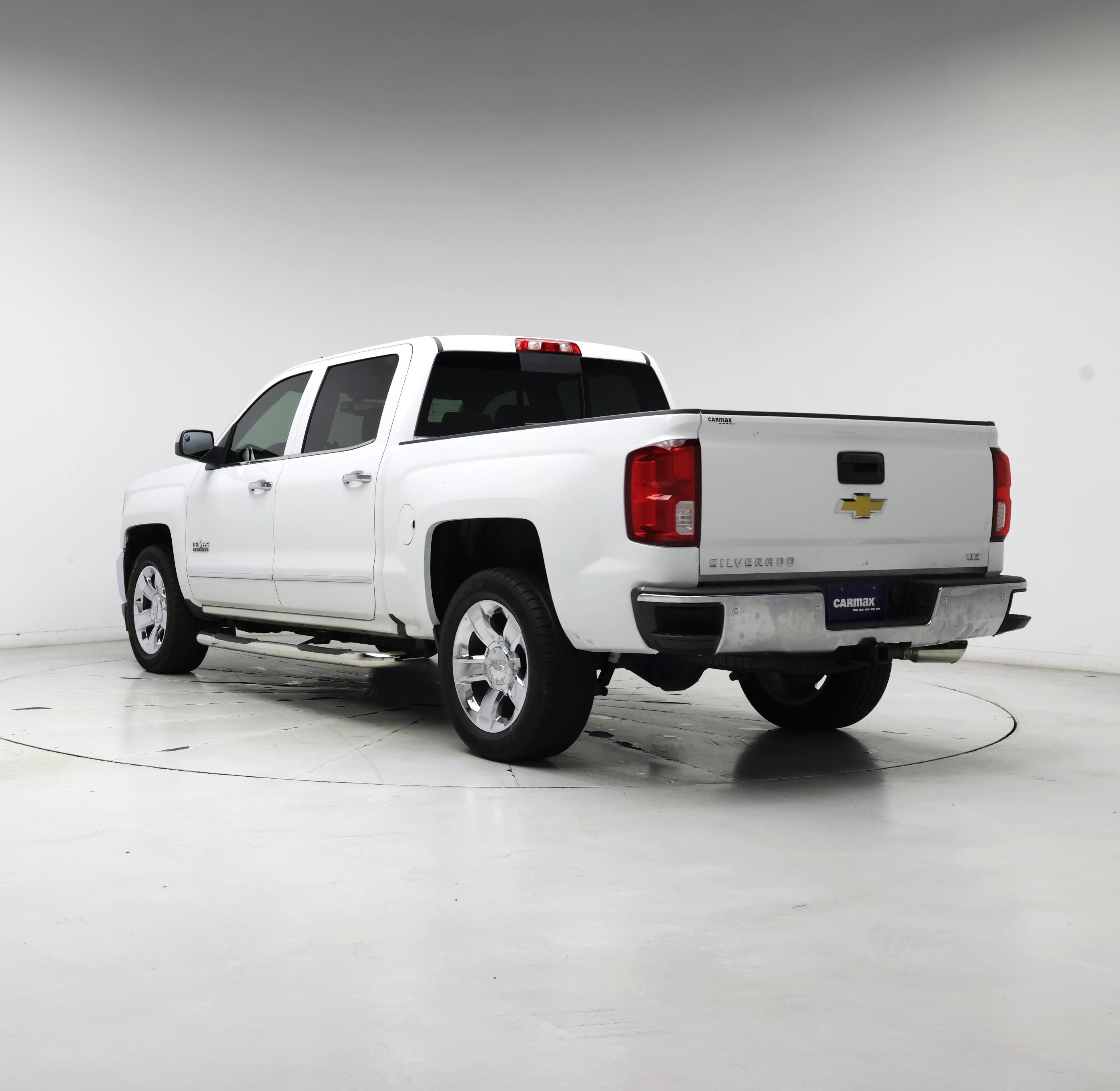 Thumbnail: 2018 Chevrolet Silverado 1500 - 2