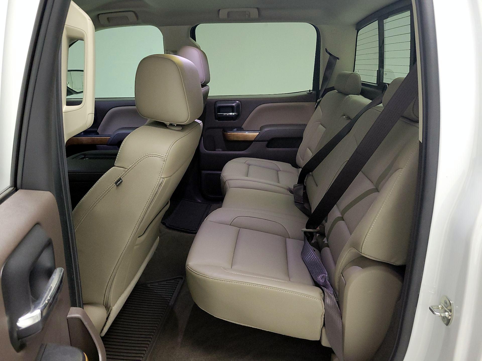 Thumbnail: 2018 Chevrolet Silverado 1500 - 19