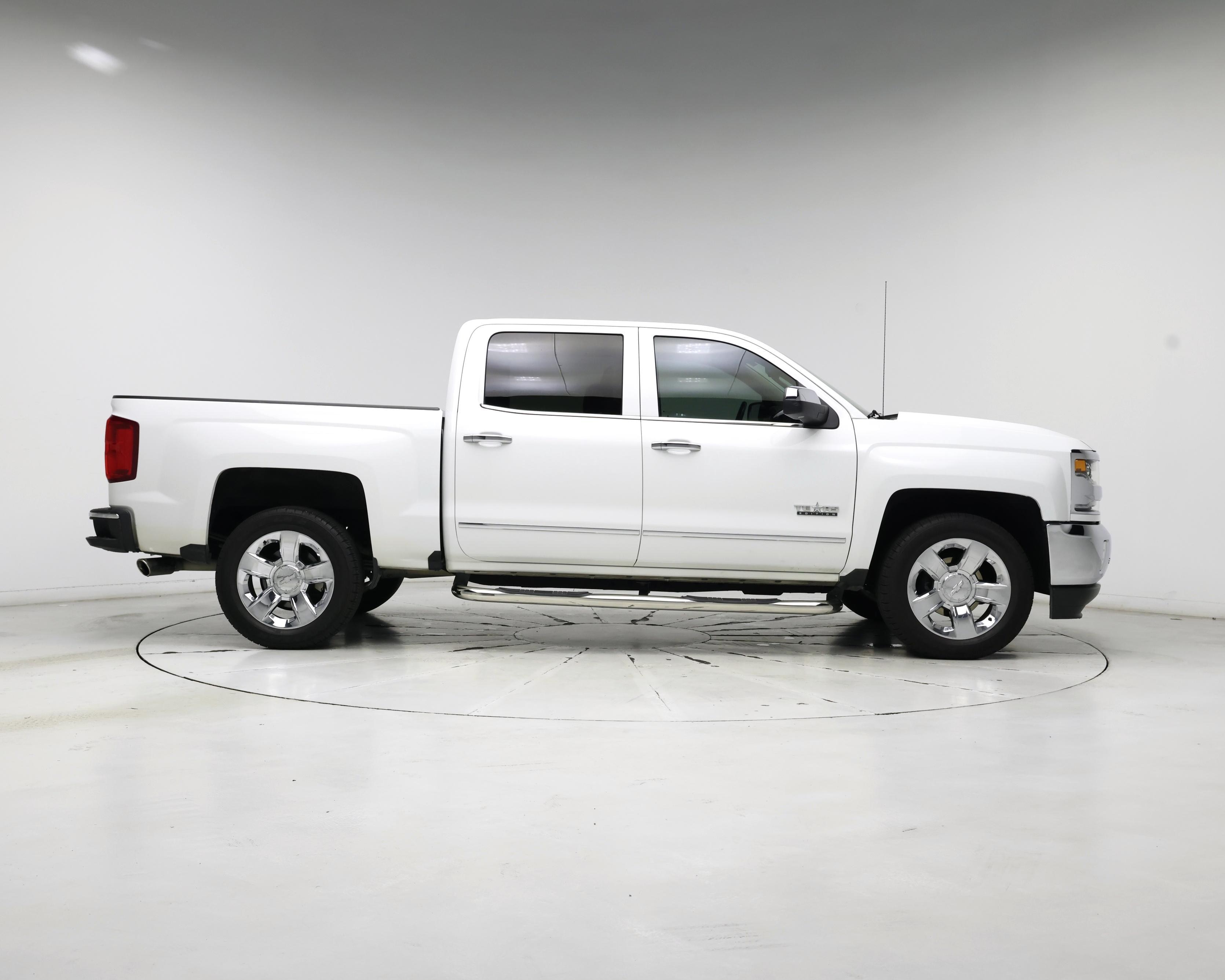 Thumbnail: 2018 Chevrolet Silverado 1500 - 7