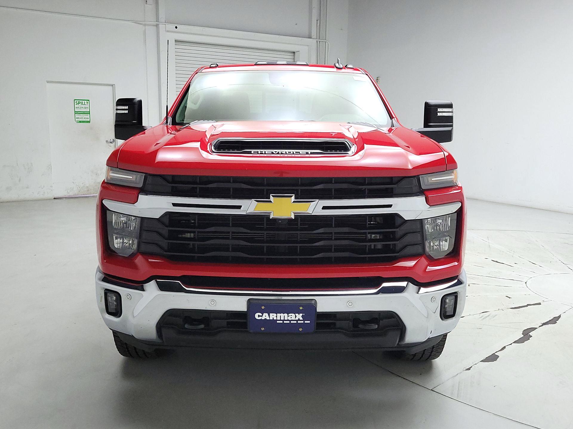 Thumbnail: 2025 Chevrolet Silverado 2500 - 2