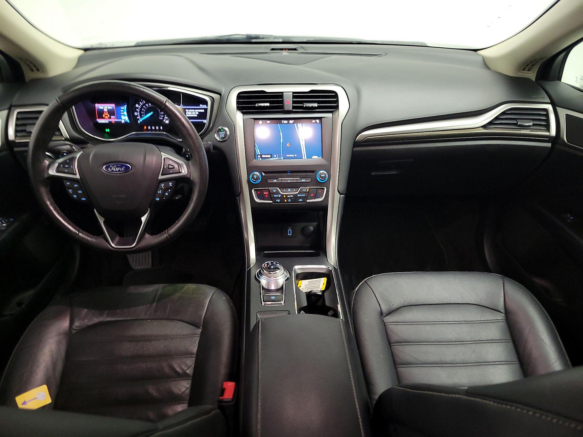 Thumbnail: 2017 Ford Fusion - 9