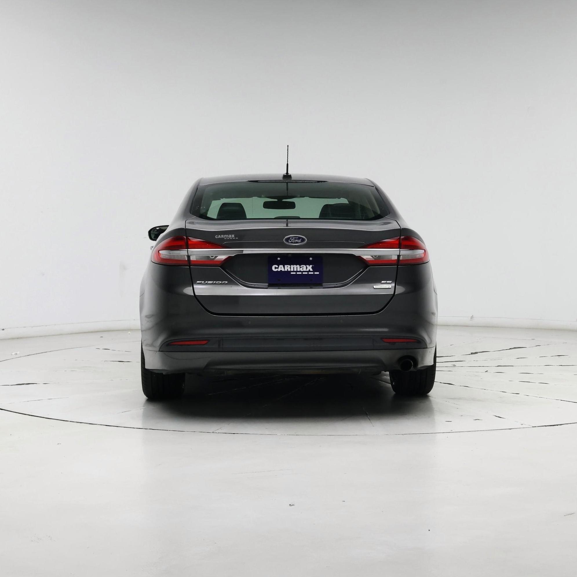Thumbnail: 2017 Ford Fusion - 6