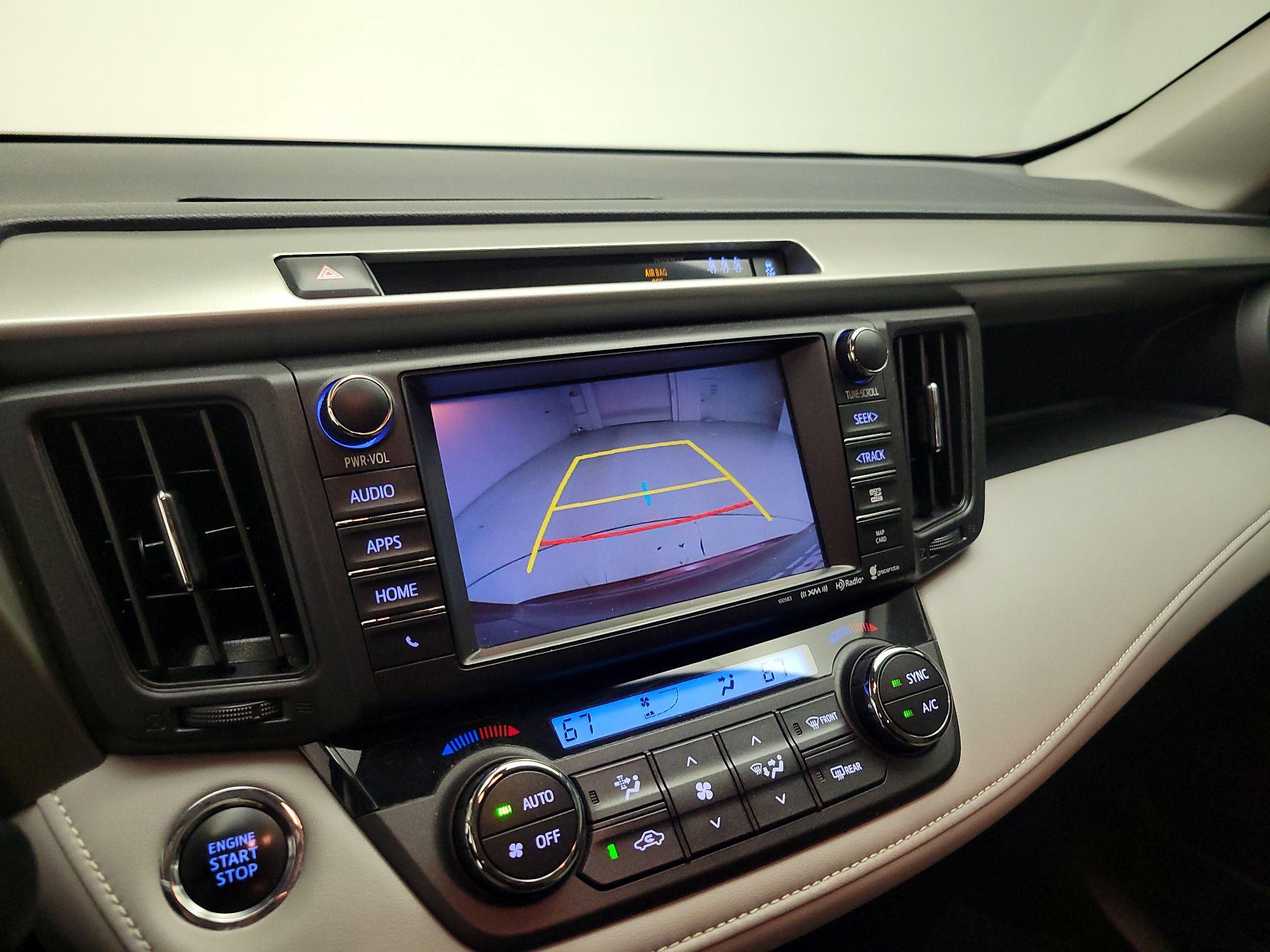 Thumbnail: 2018 Toyota RAV4 - 15