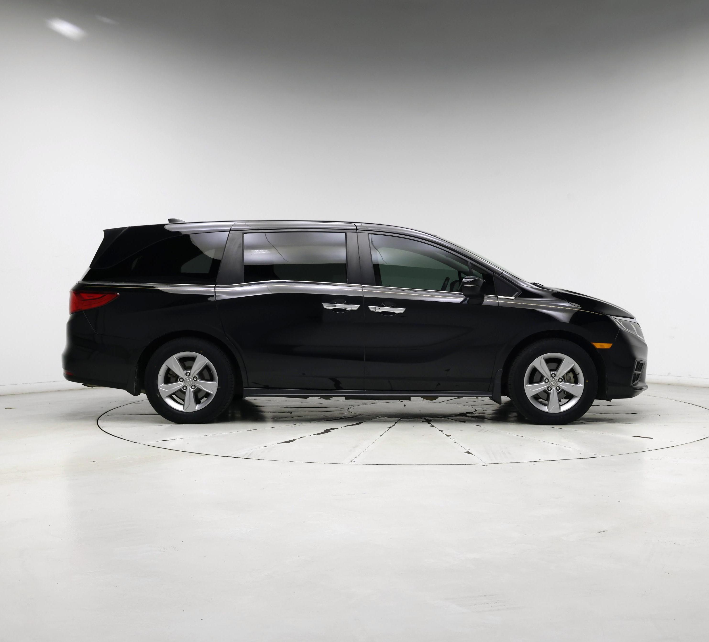 Thumbnail: 2019 Honda Odyssey - 7