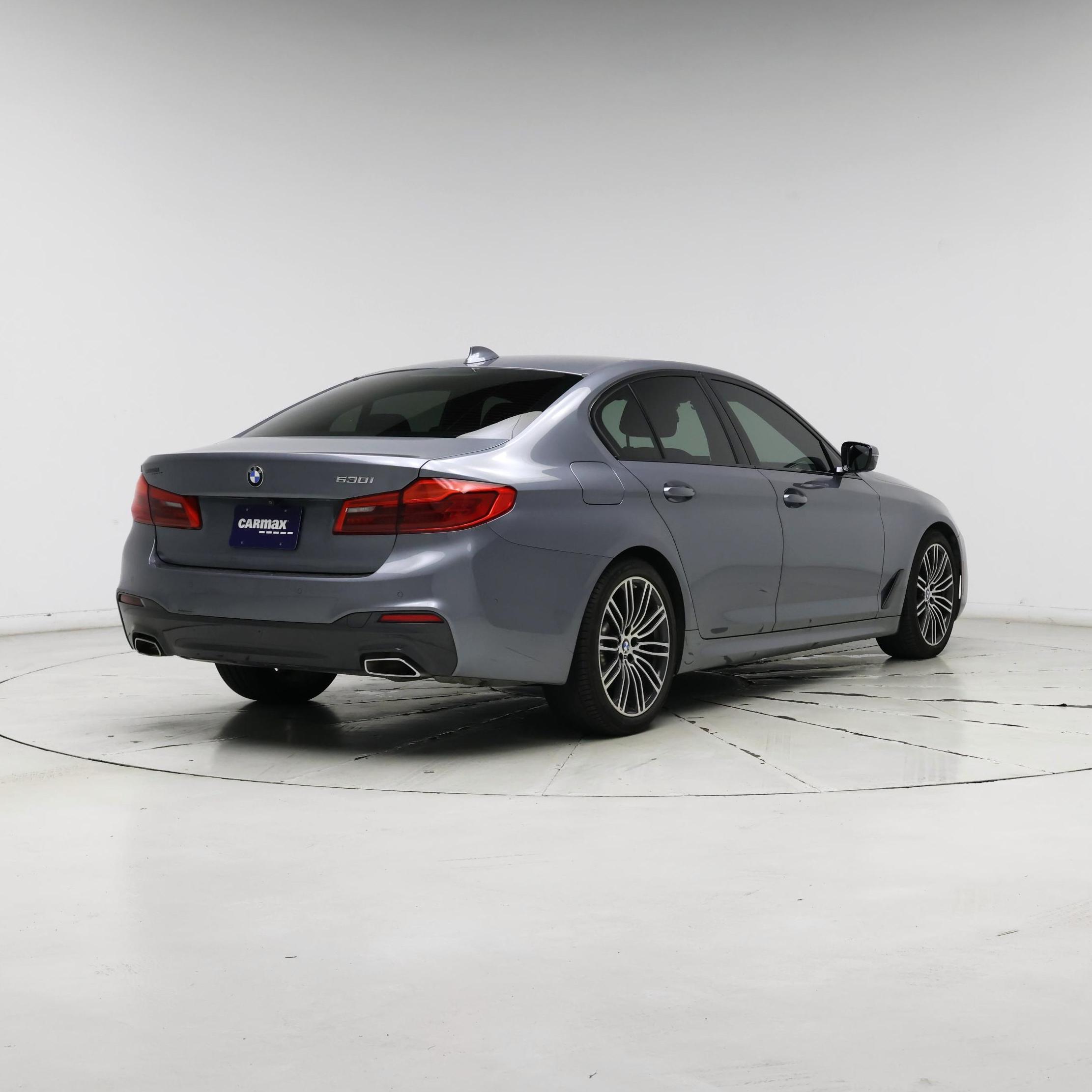 Thumbnail: 2019 BMW 5 Series - 8
