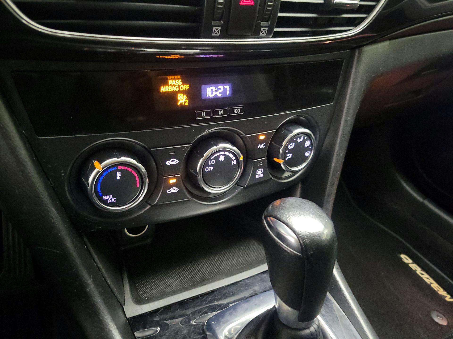 Thumbnail: 2015 Mazda Mazda6 - 16