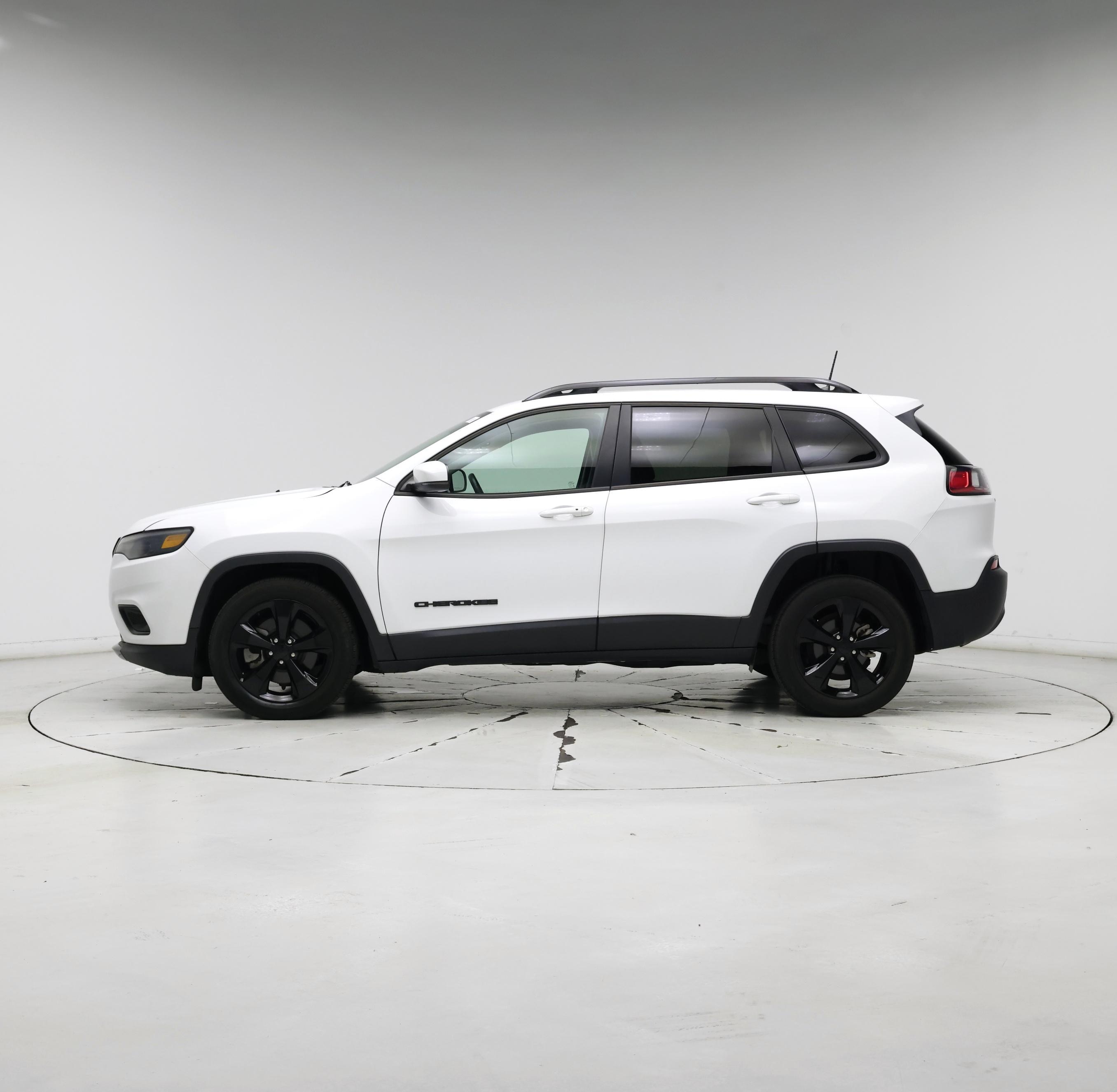 Thumbnail: 2021 Jeep Cherokee - 3