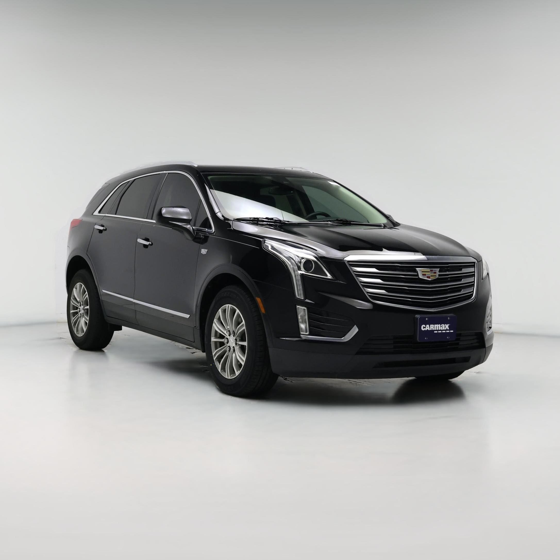 Thumbnail: 2017 Cadillac XT5 - 1