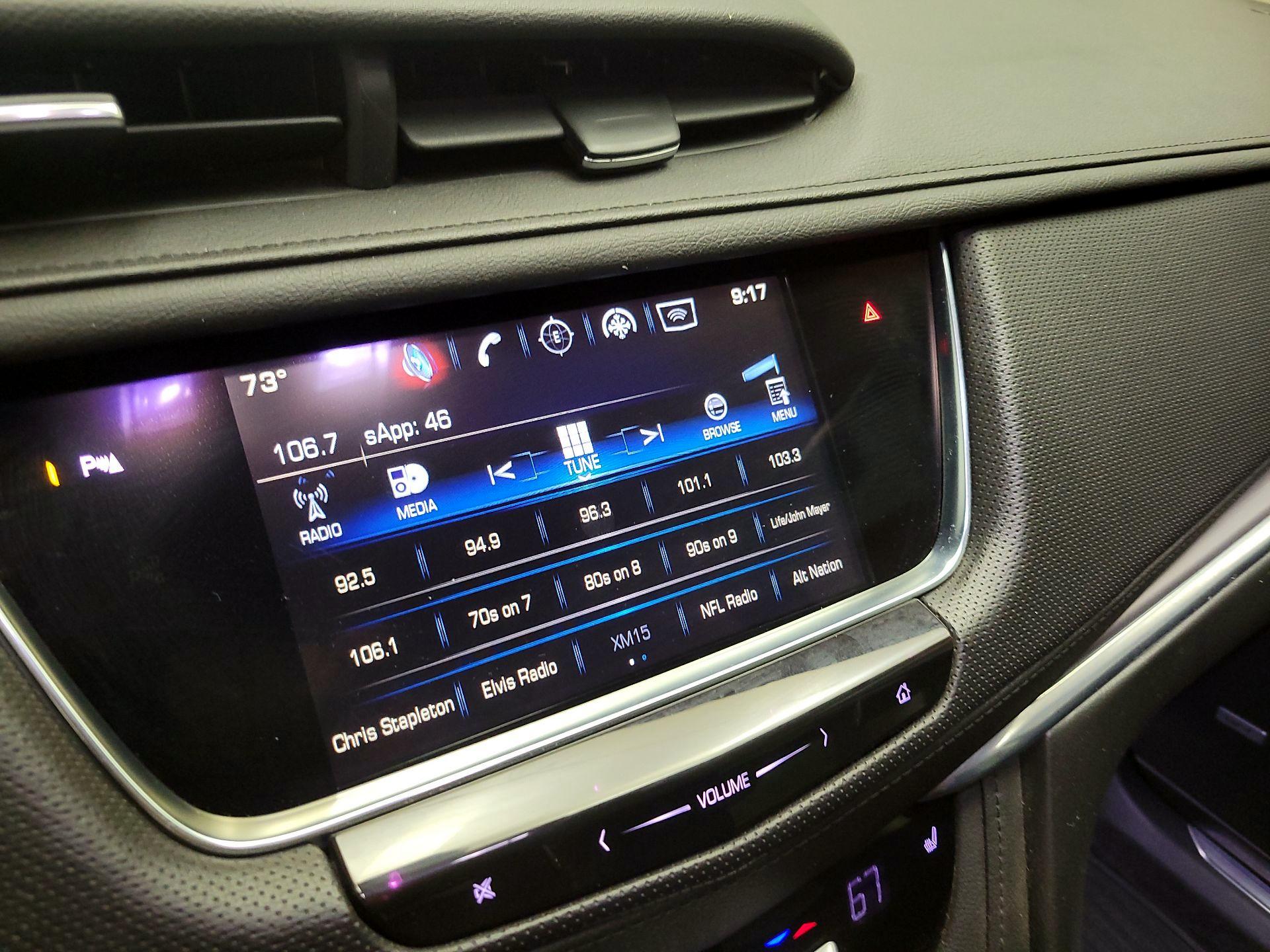 Thumbnail: 2017 Cadillac XT5 - 16