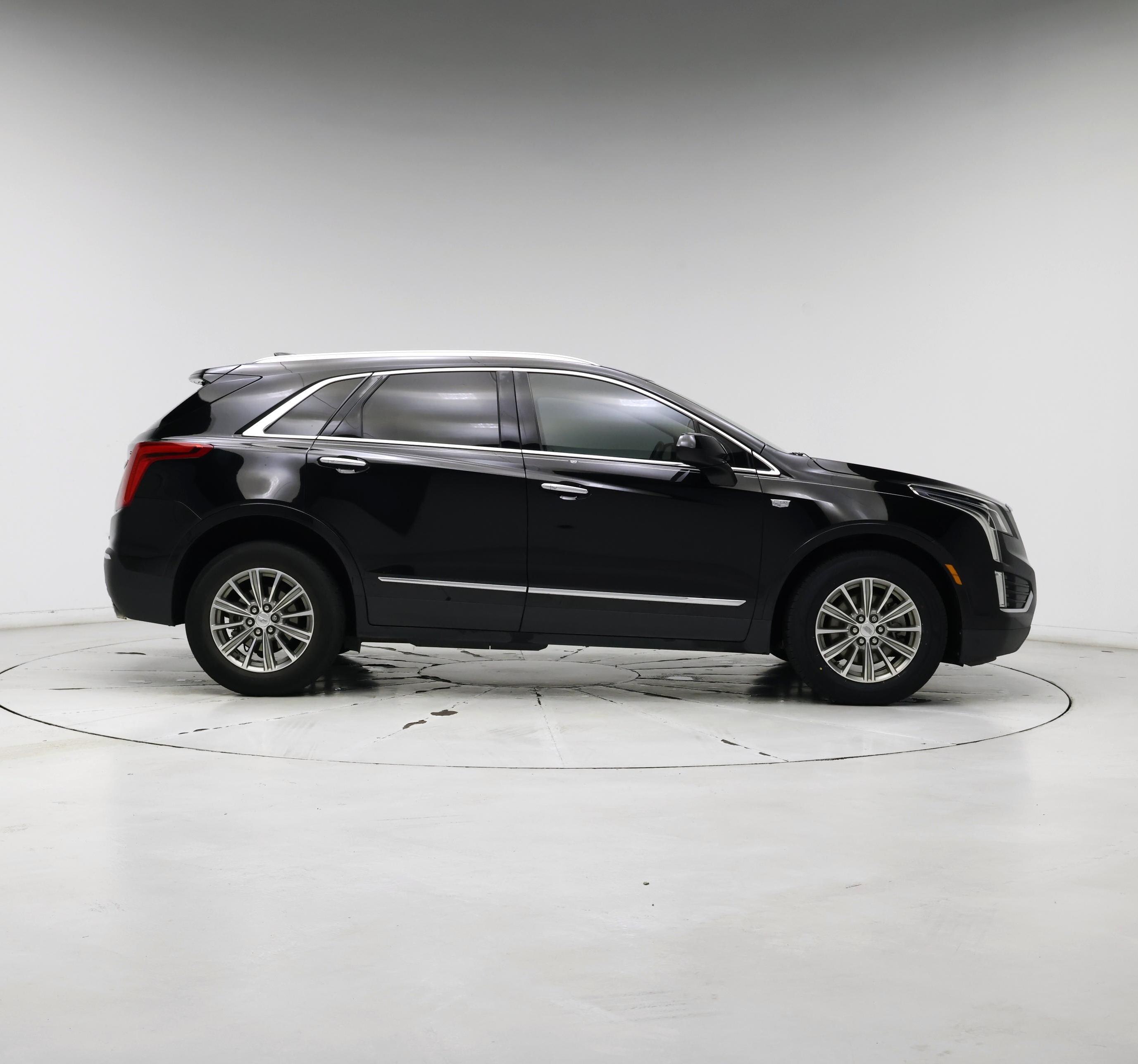 Thumbnail: 2017 Cadillac XT5 - 7
