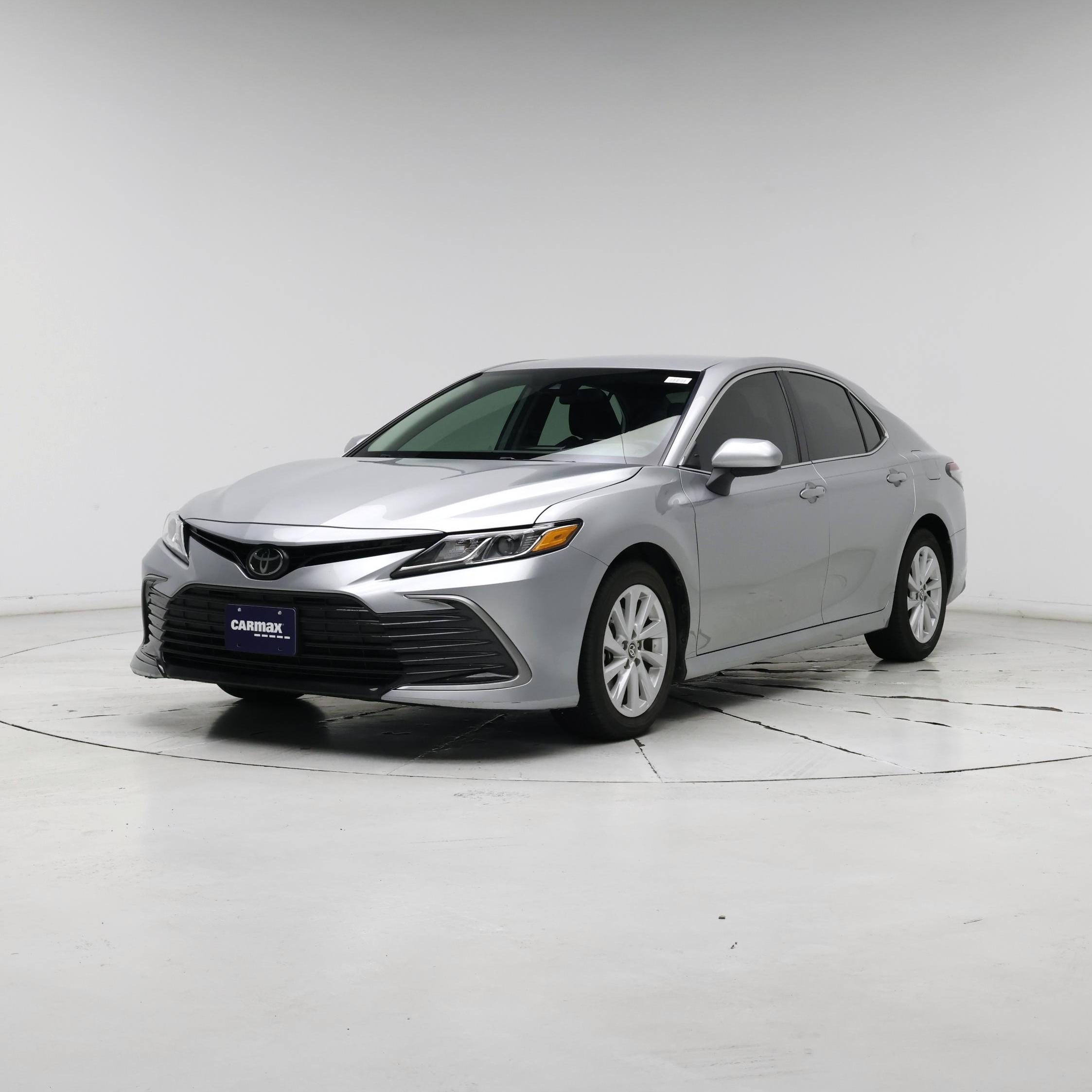 Thumbnail: 2023 Toyota Camry - 4