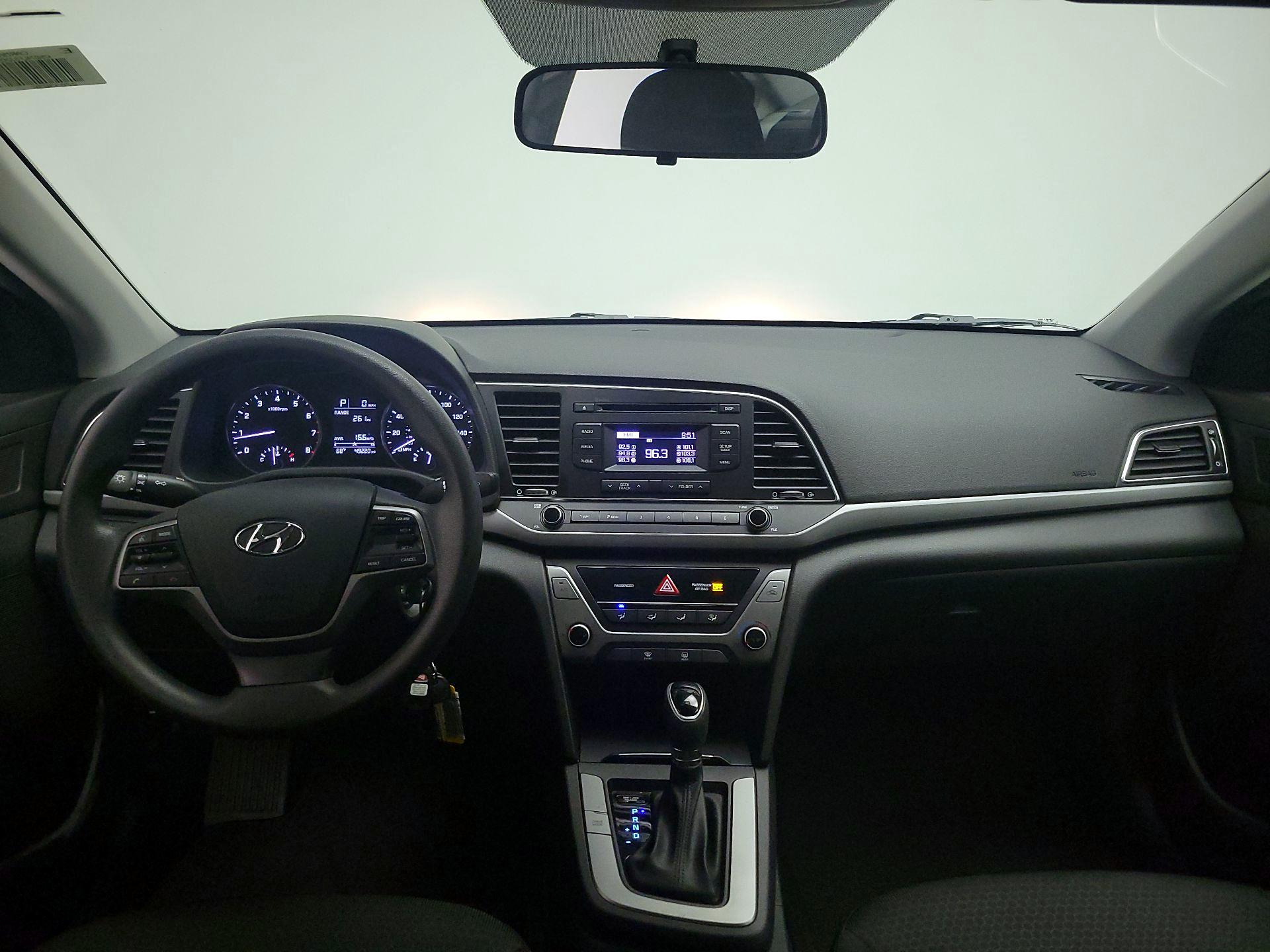 Thumbnail: 2018 Hyundai Elantra - 9