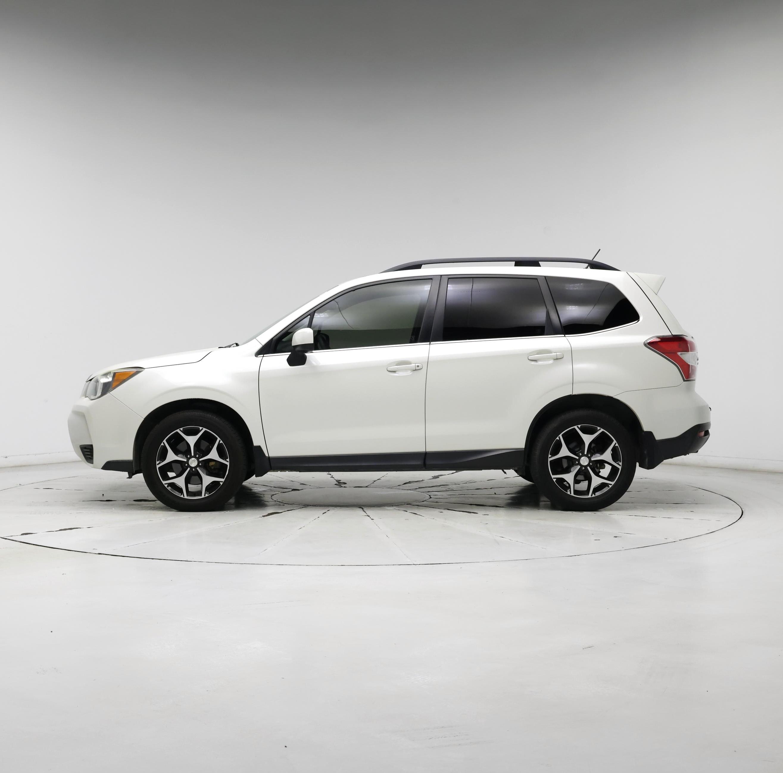 Thumbnail: 2015 Subaru Forester - 3