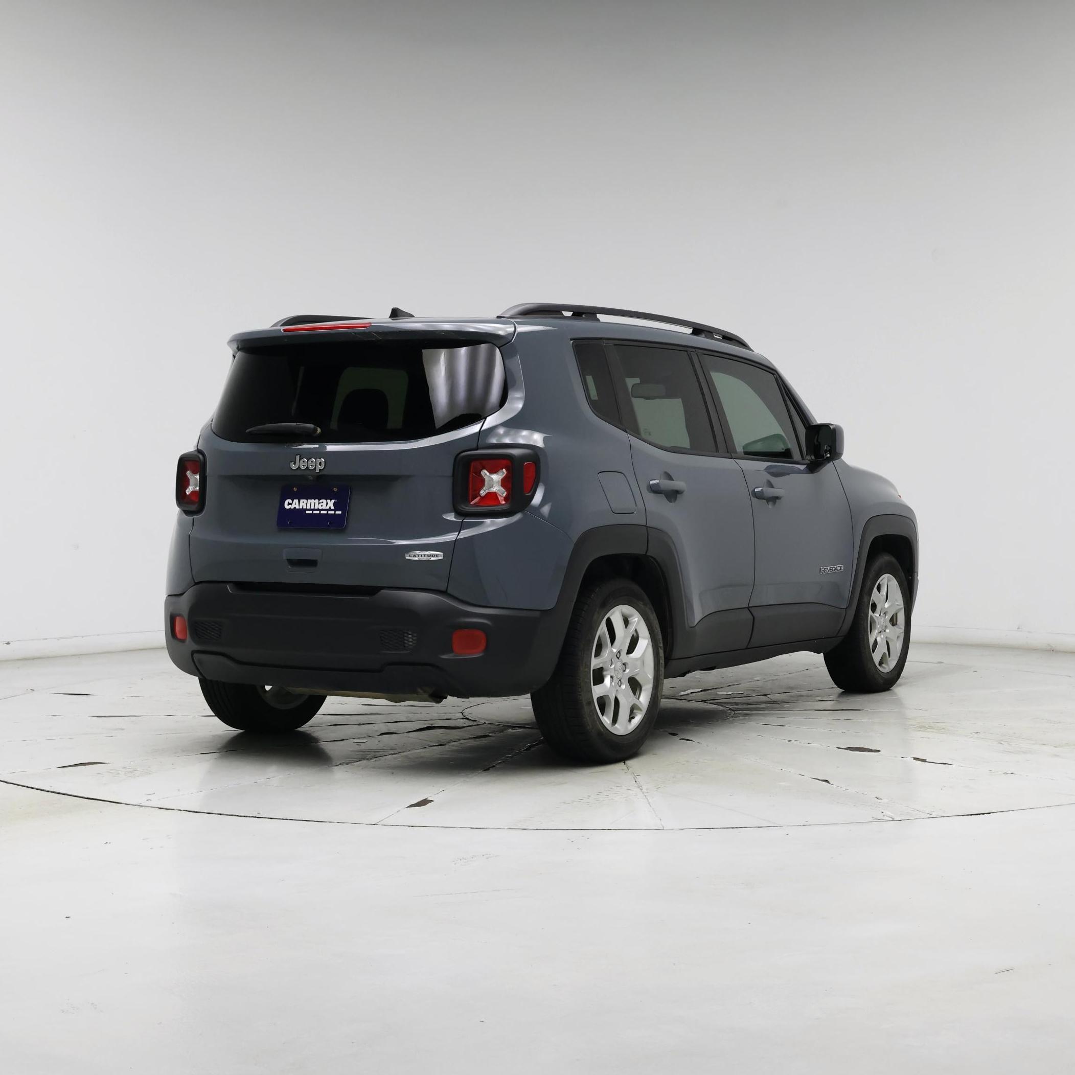 Thumbnail: 2018 Jeep Renegade - 8