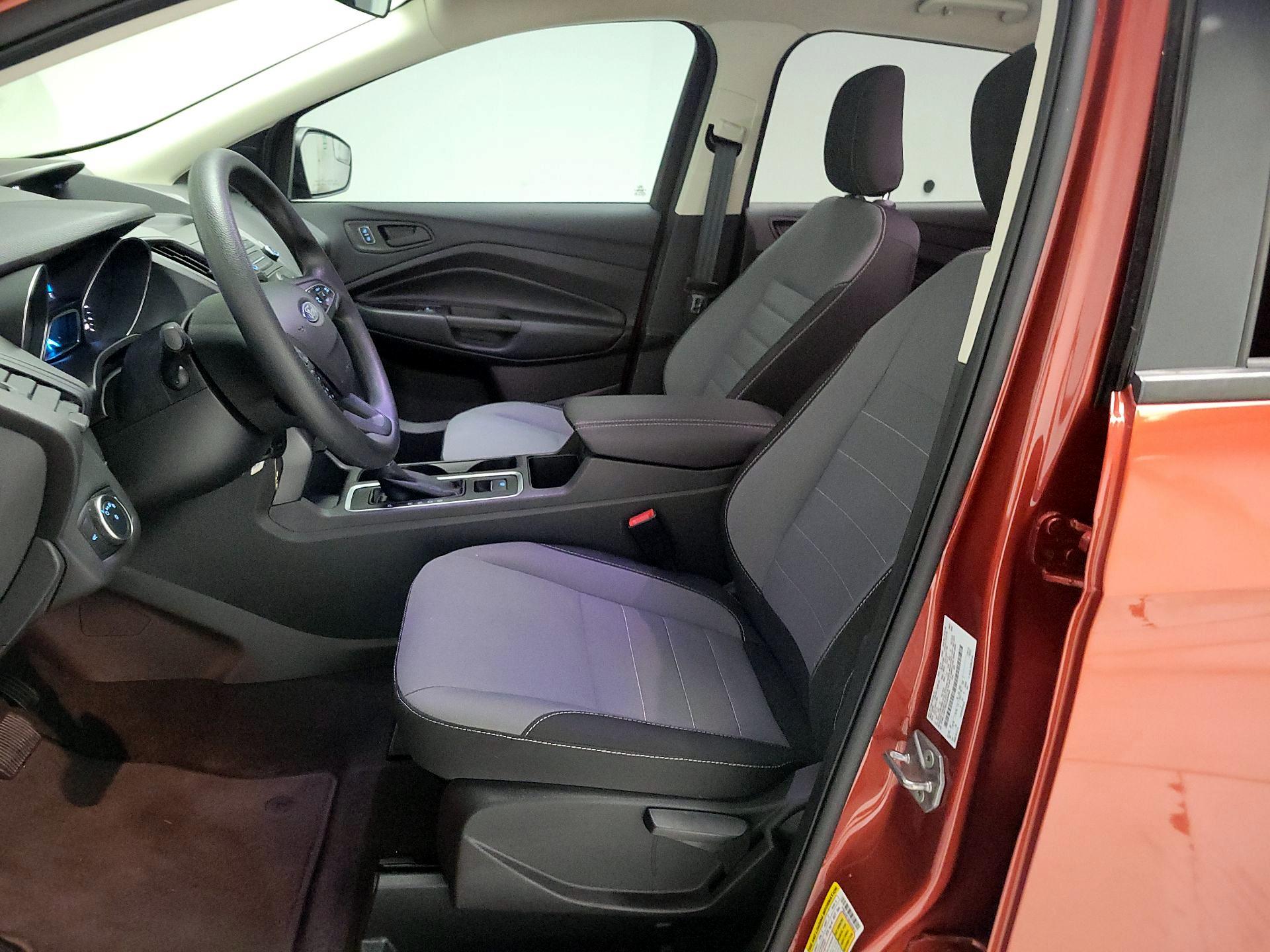 Thumbnail: 2019 Ford Escape - 11
