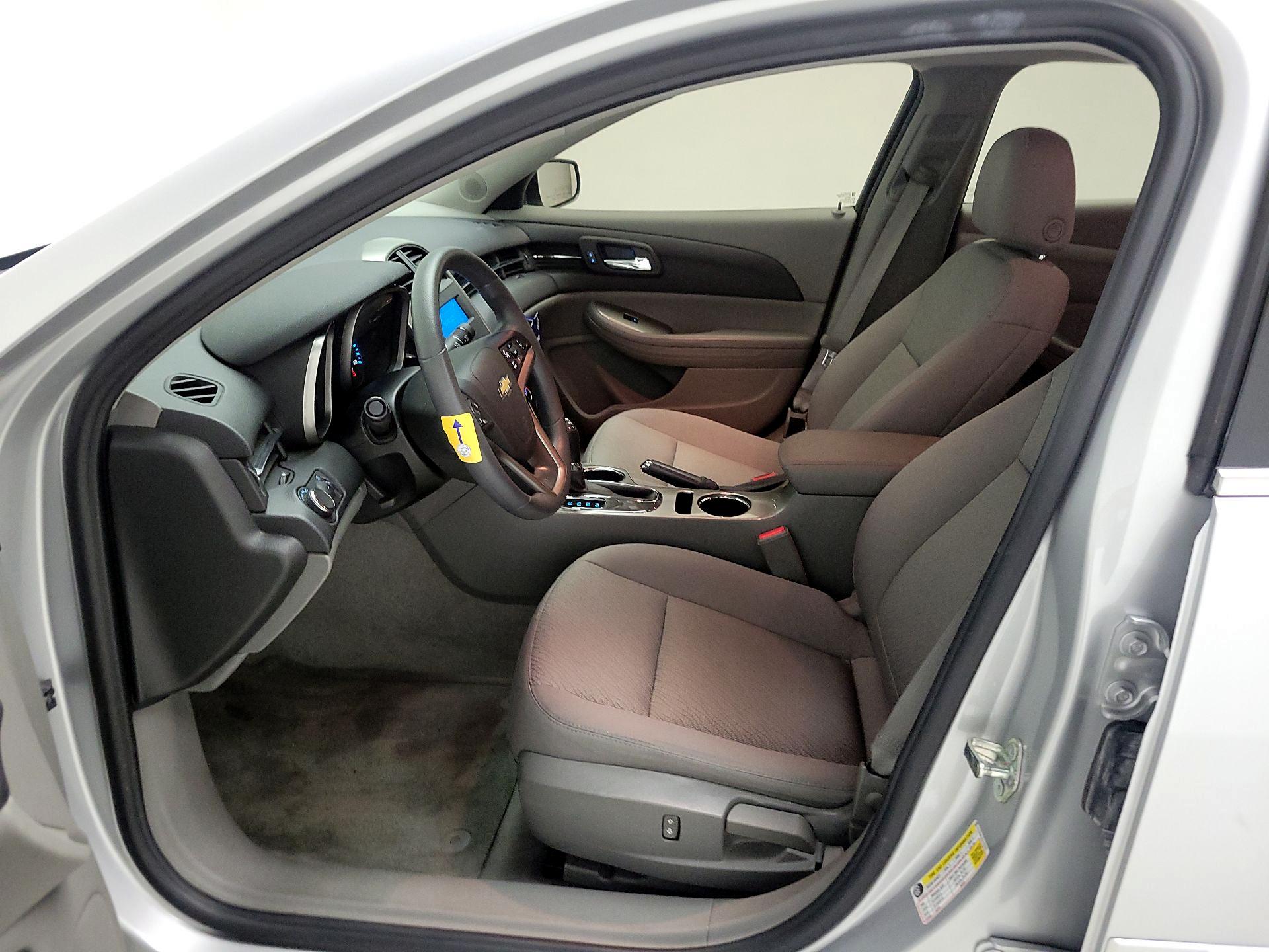 Thumbnail: 2014 Chevrolet Malibu - 11