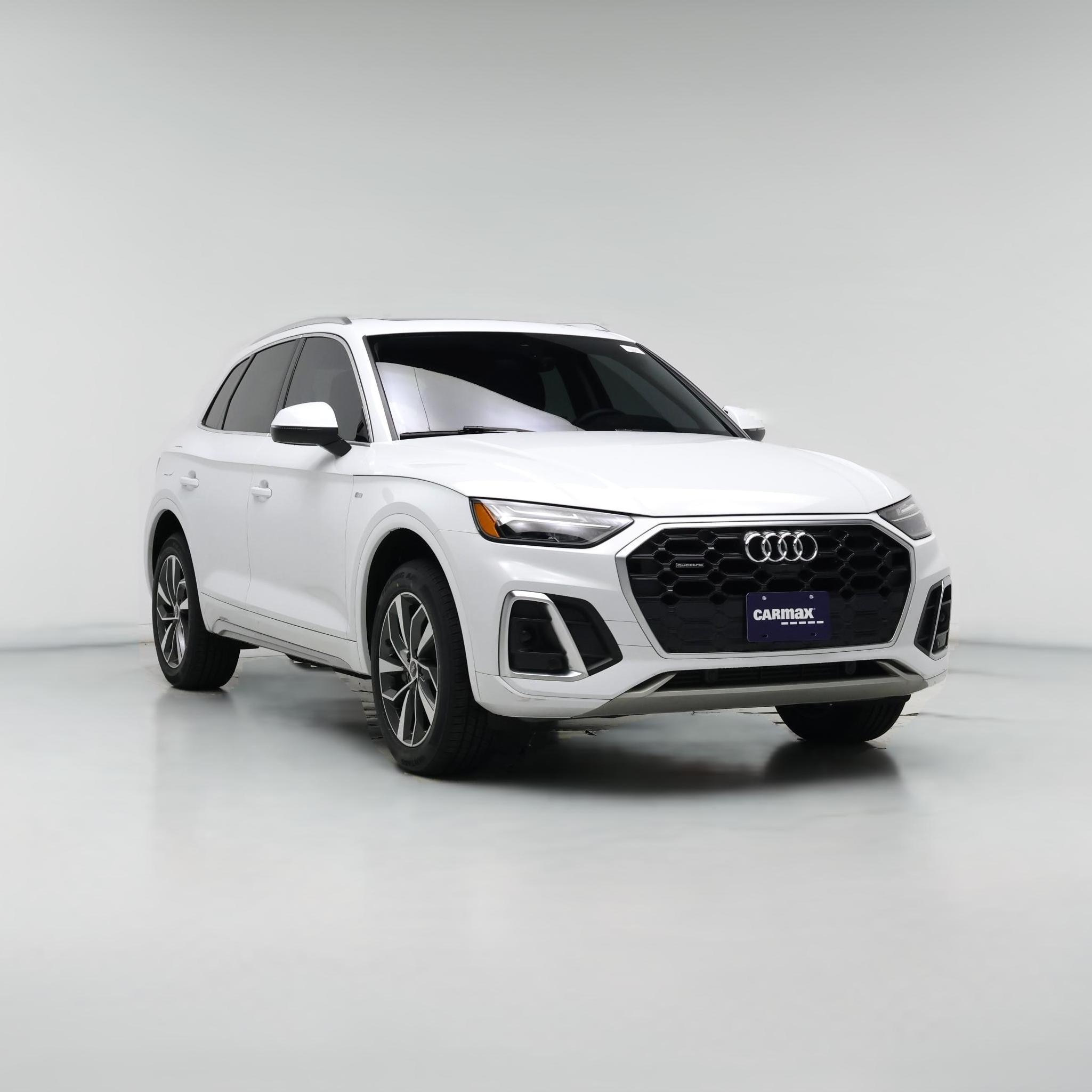 Thumbnail: 2022 Audi Q5 - 1