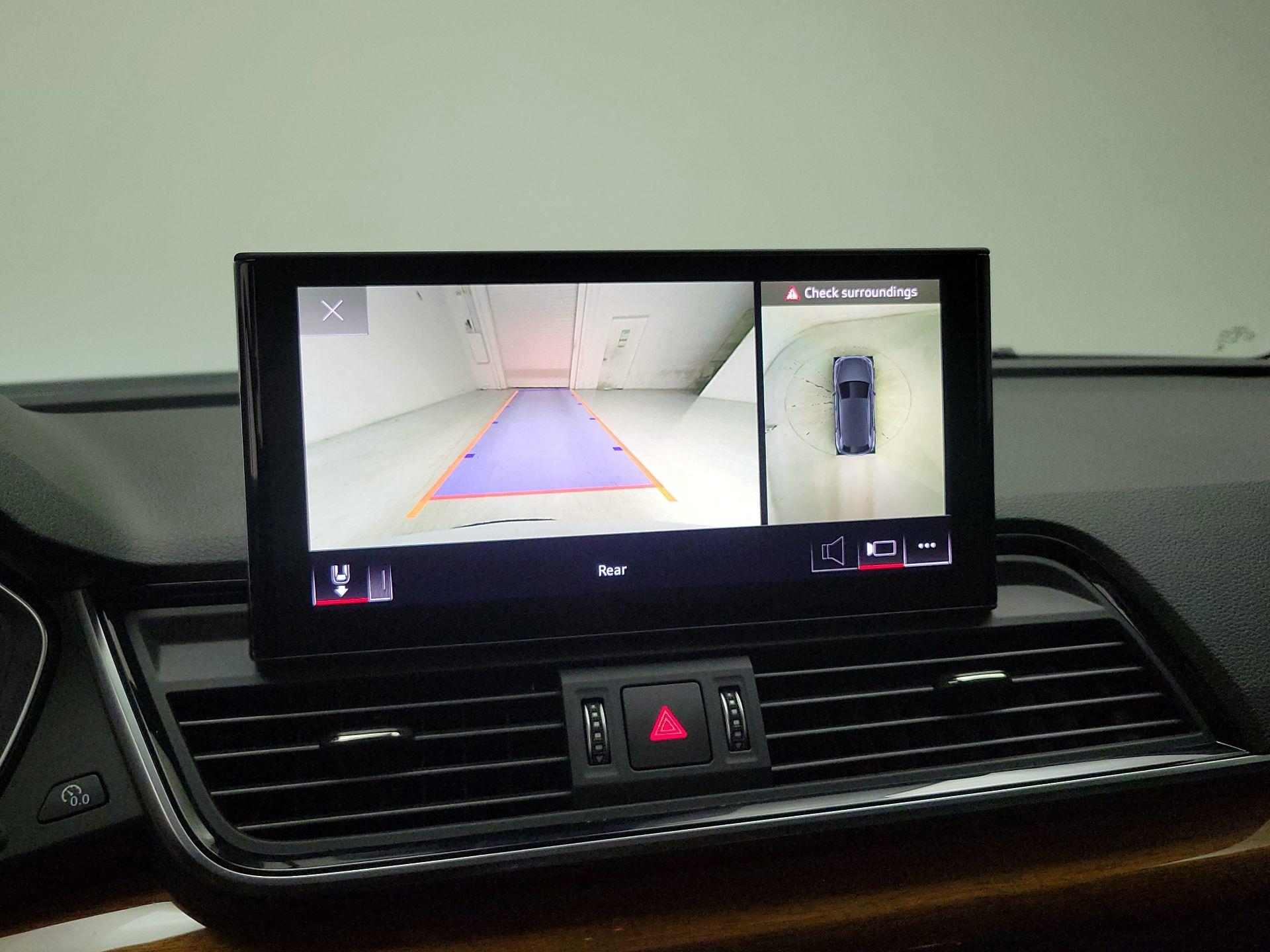 Thumbnail: 2022 Audi Q5 - 14