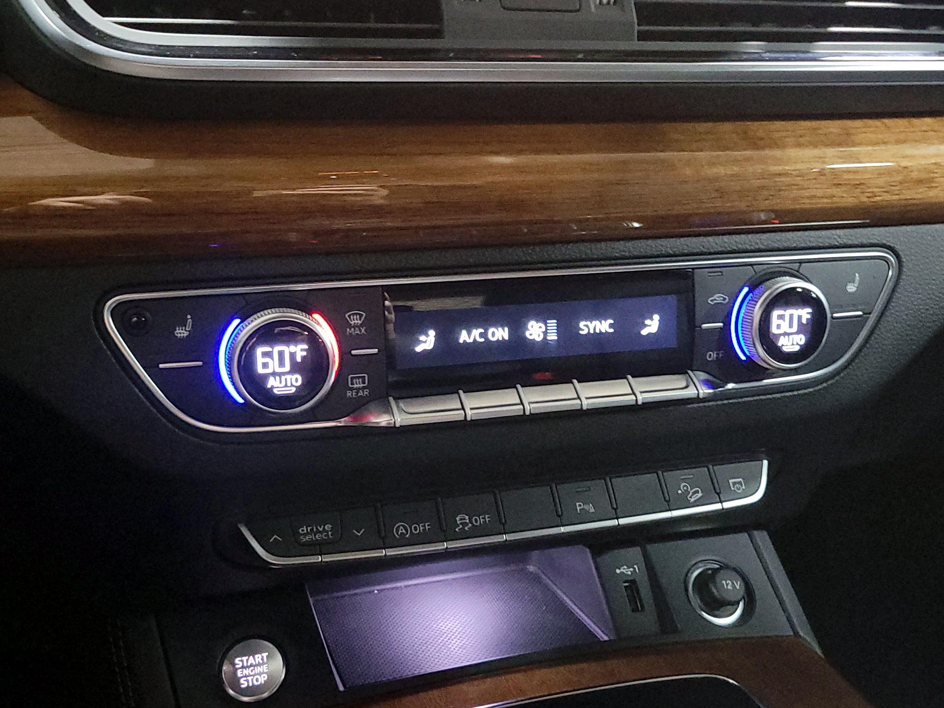 Thumbnail: 2022 Audi Q5 - 16