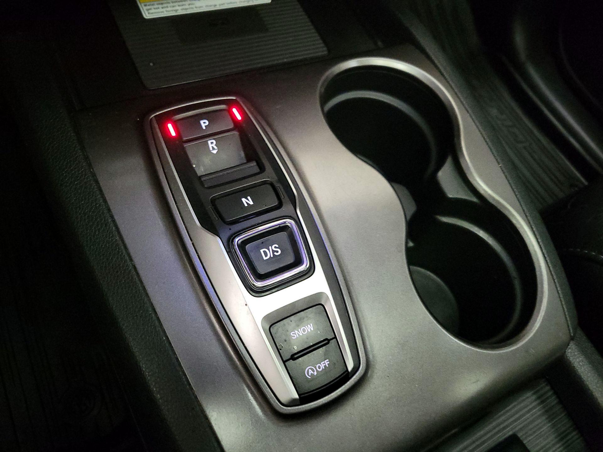 Thumbnail: 2022 Honda Pilot - 17