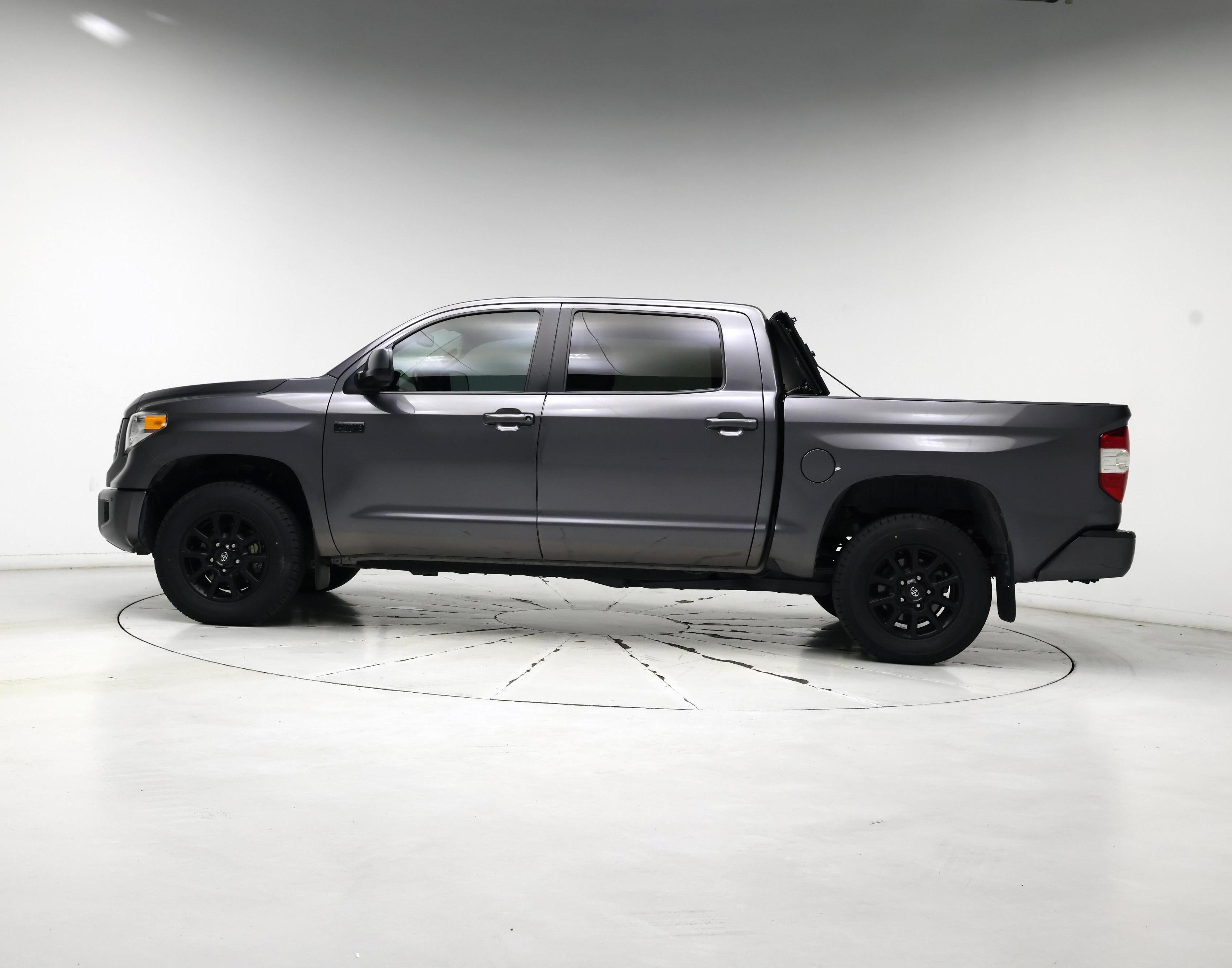 Thumbnail: 2017 Toyota Tundra - 3