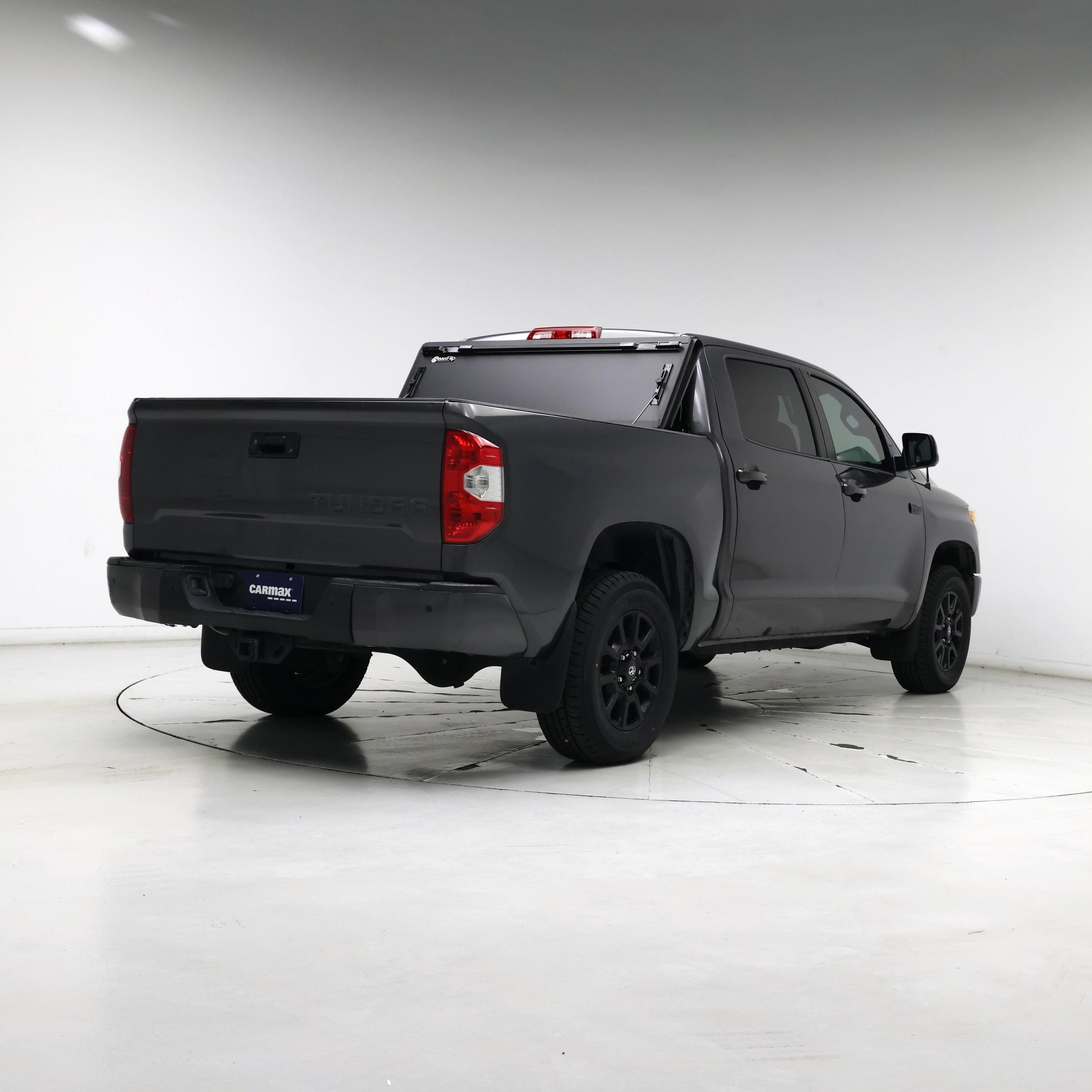 Thumbnail: 2017 Toyota Tundra - 8